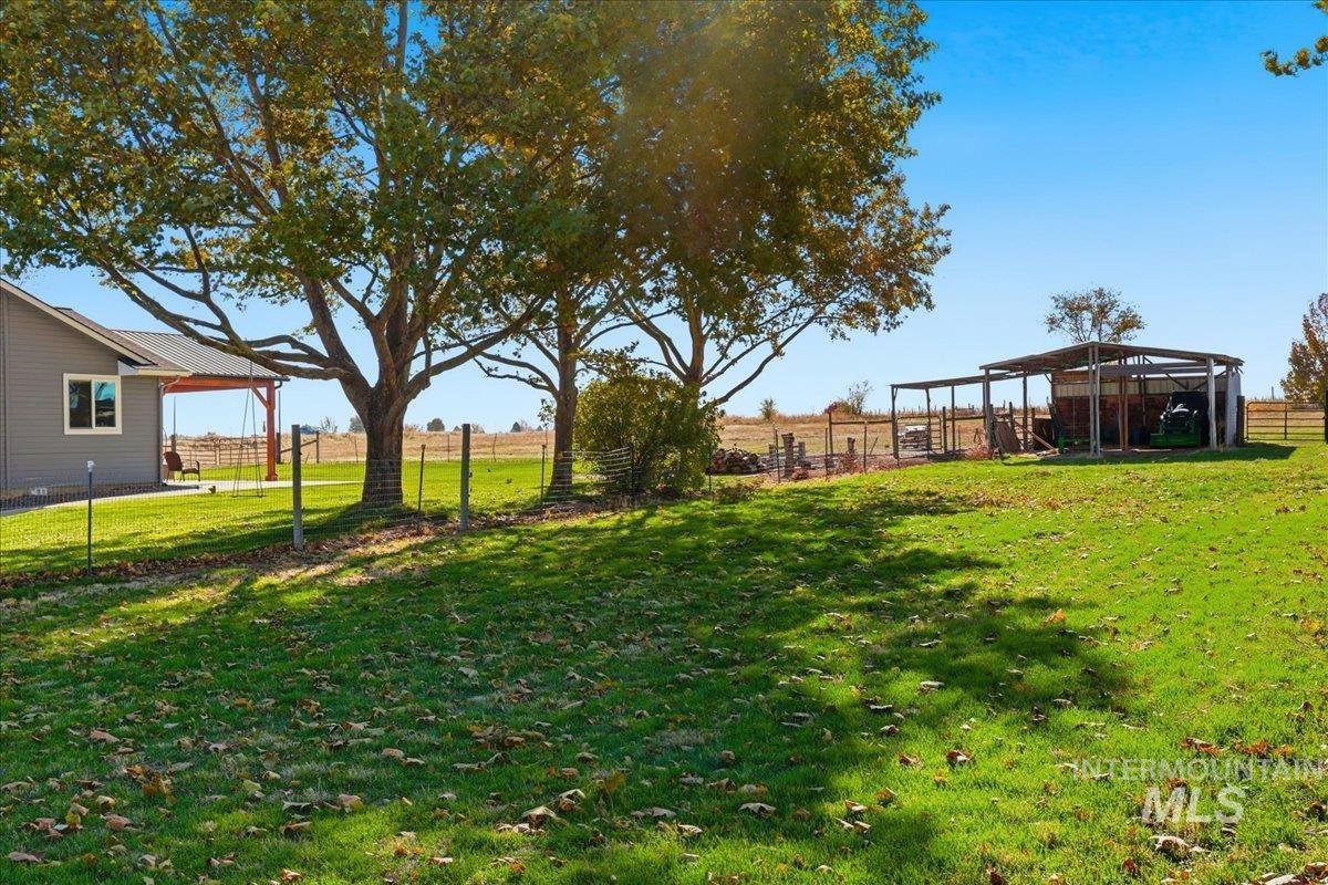 3293 W Twin View Ln Property Photo 41