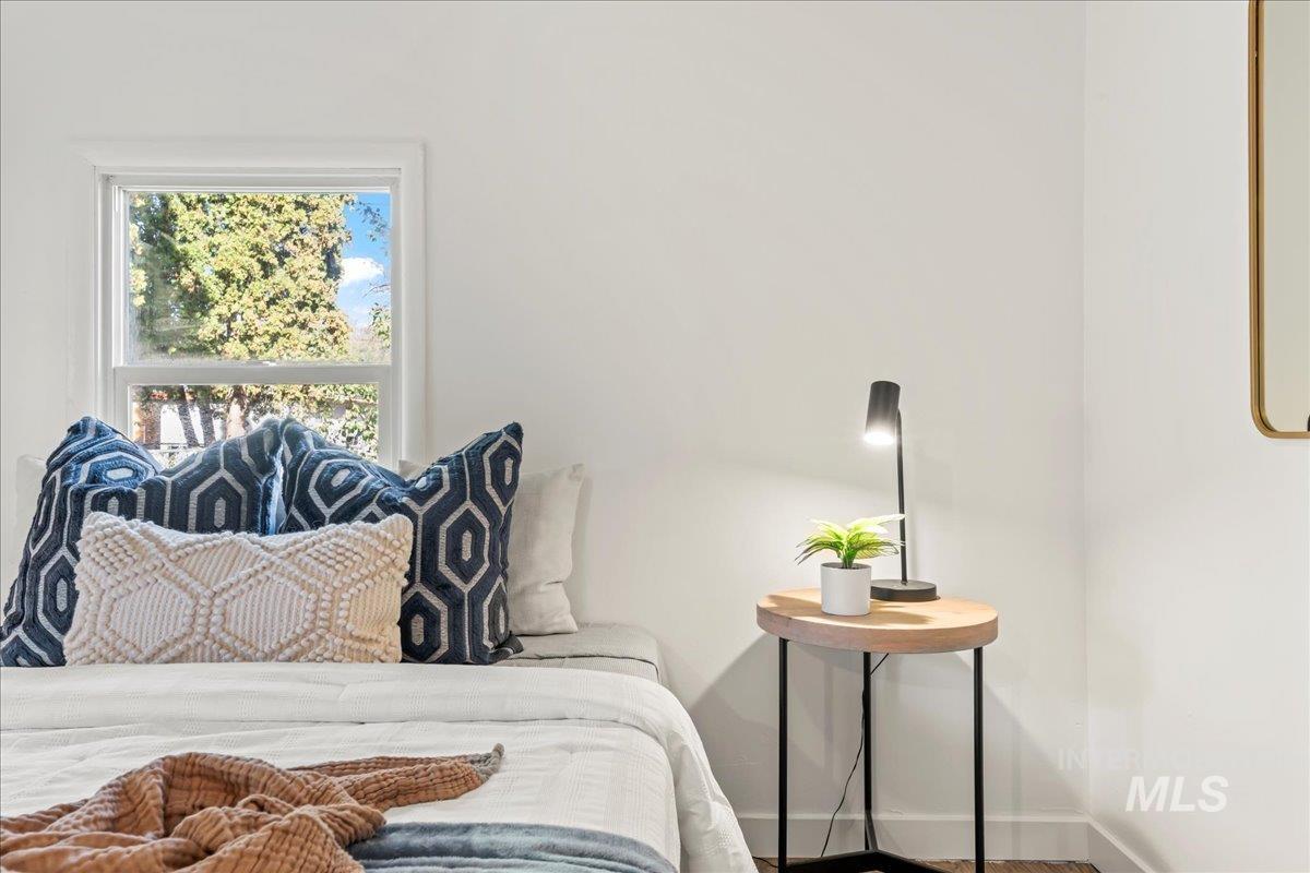 442 1st St N Property Photo 12