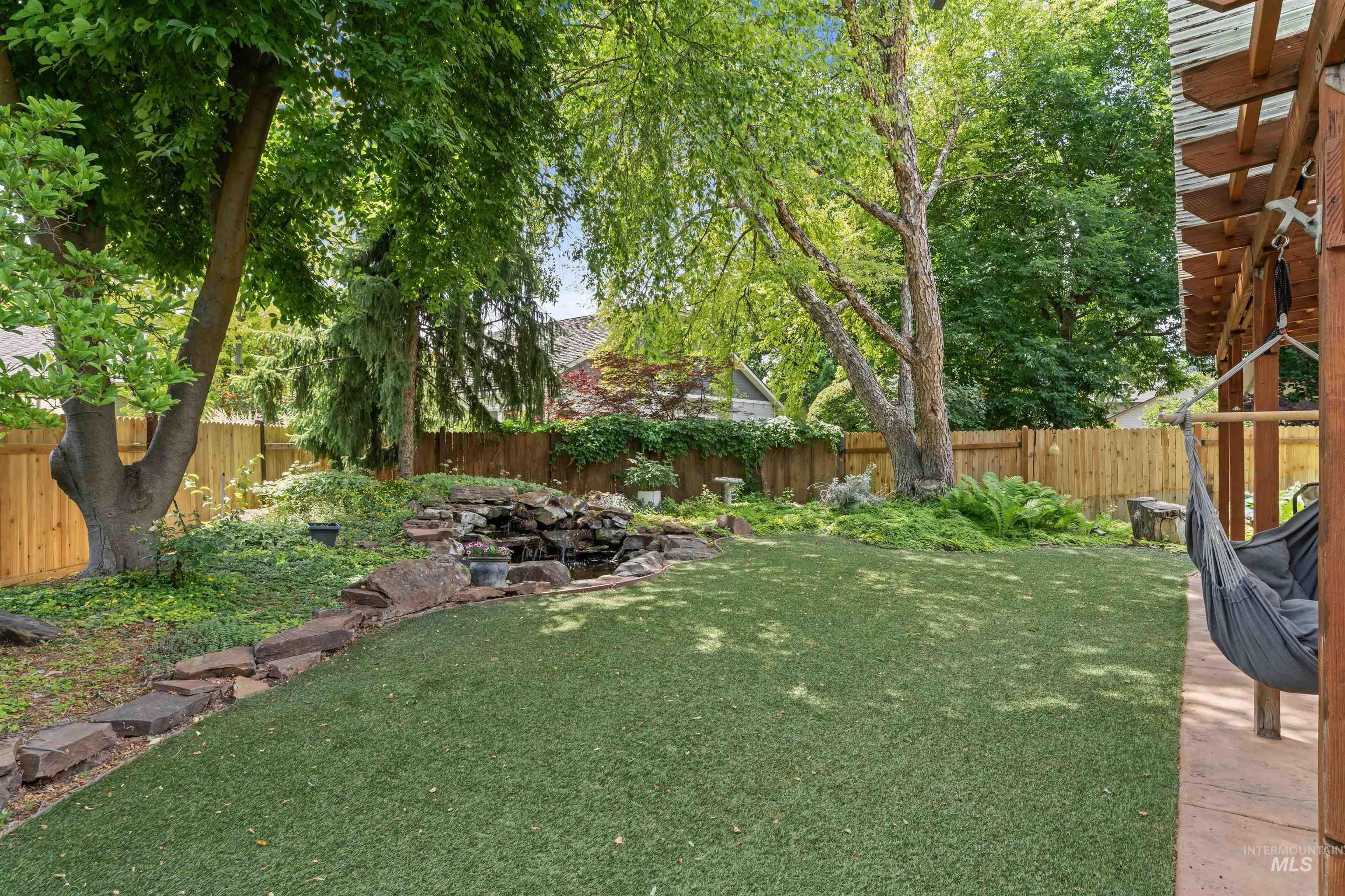 8007 W Scardale Ct. Property Photo 12