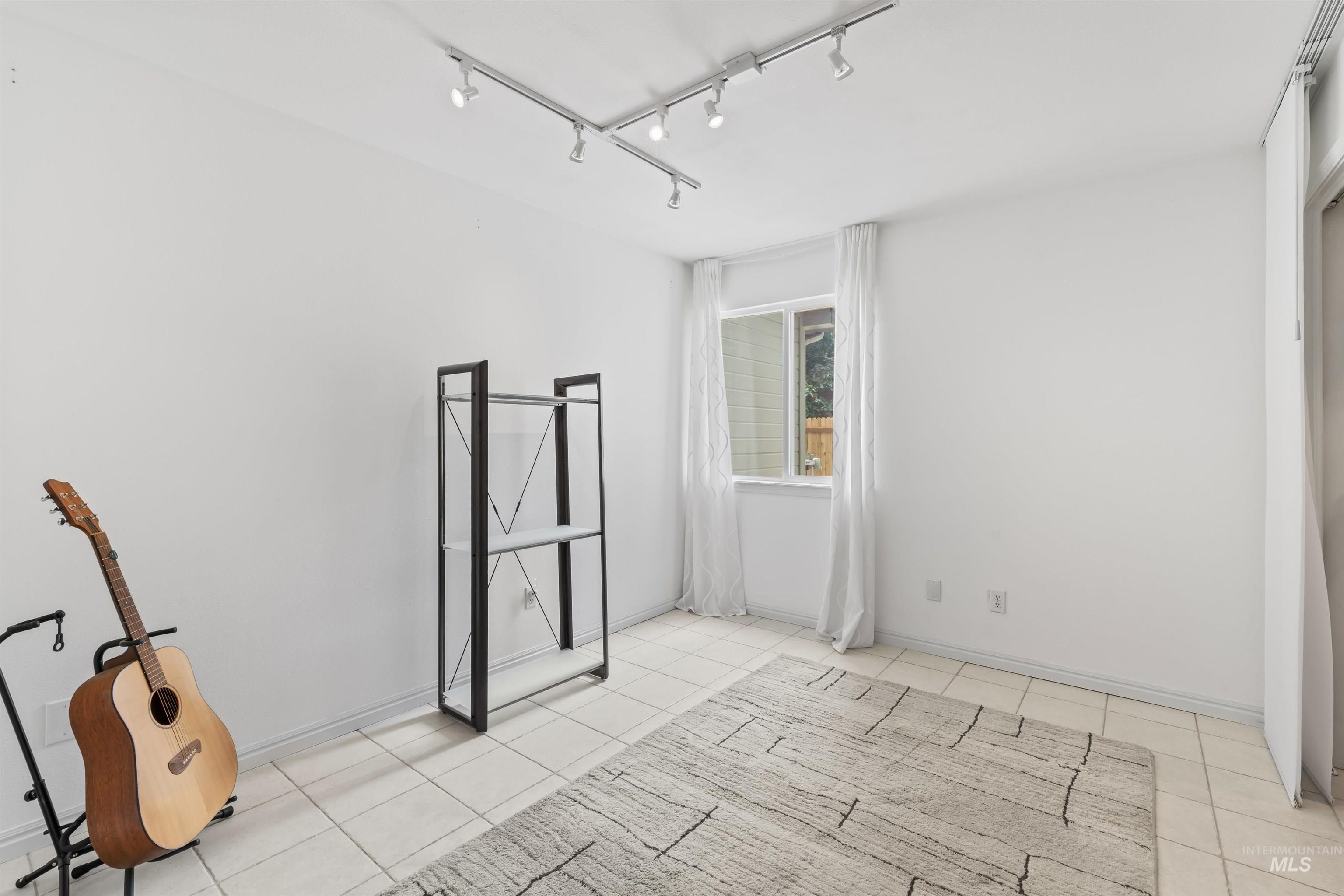 8007 W Scardale Ct. Property Photo 25