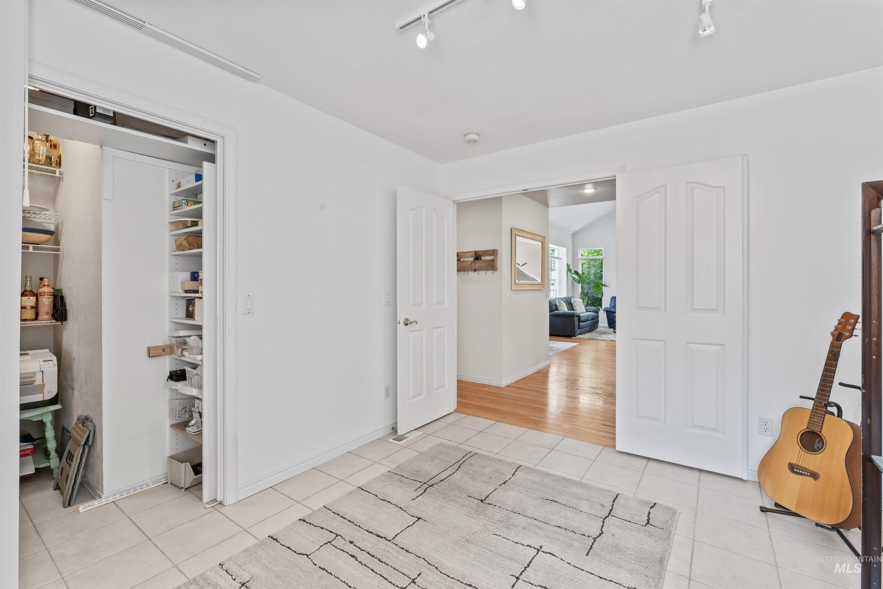 8007 W Scardale Ct. Property Photo 26