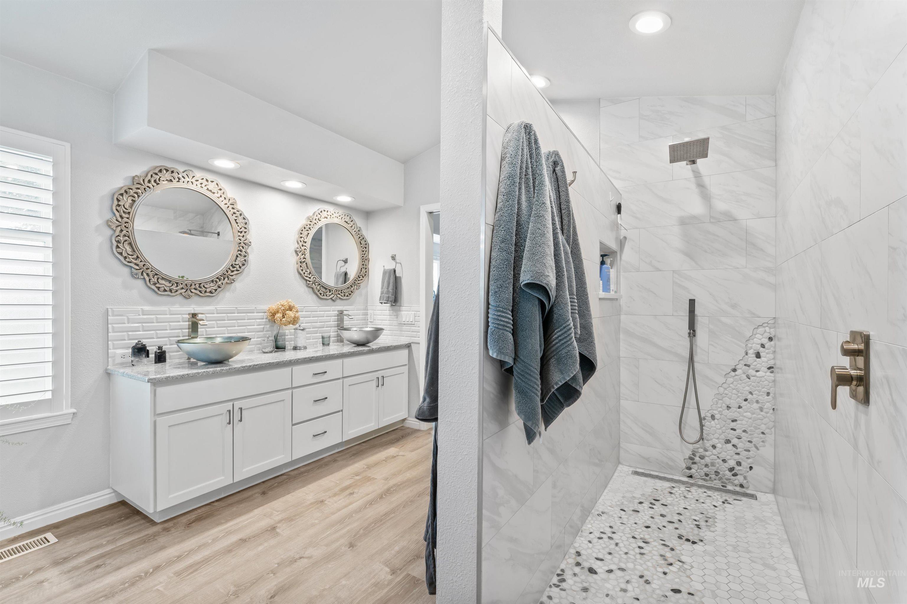 8007 W Scardale Ct. Property Photo 34