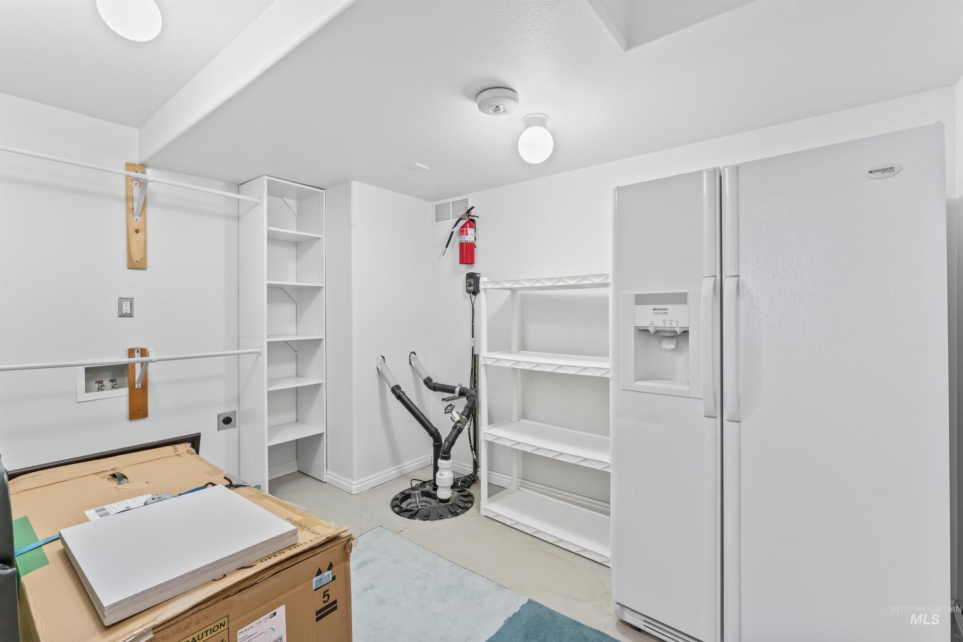 8007 W Scardale Ct. Property Photo 49