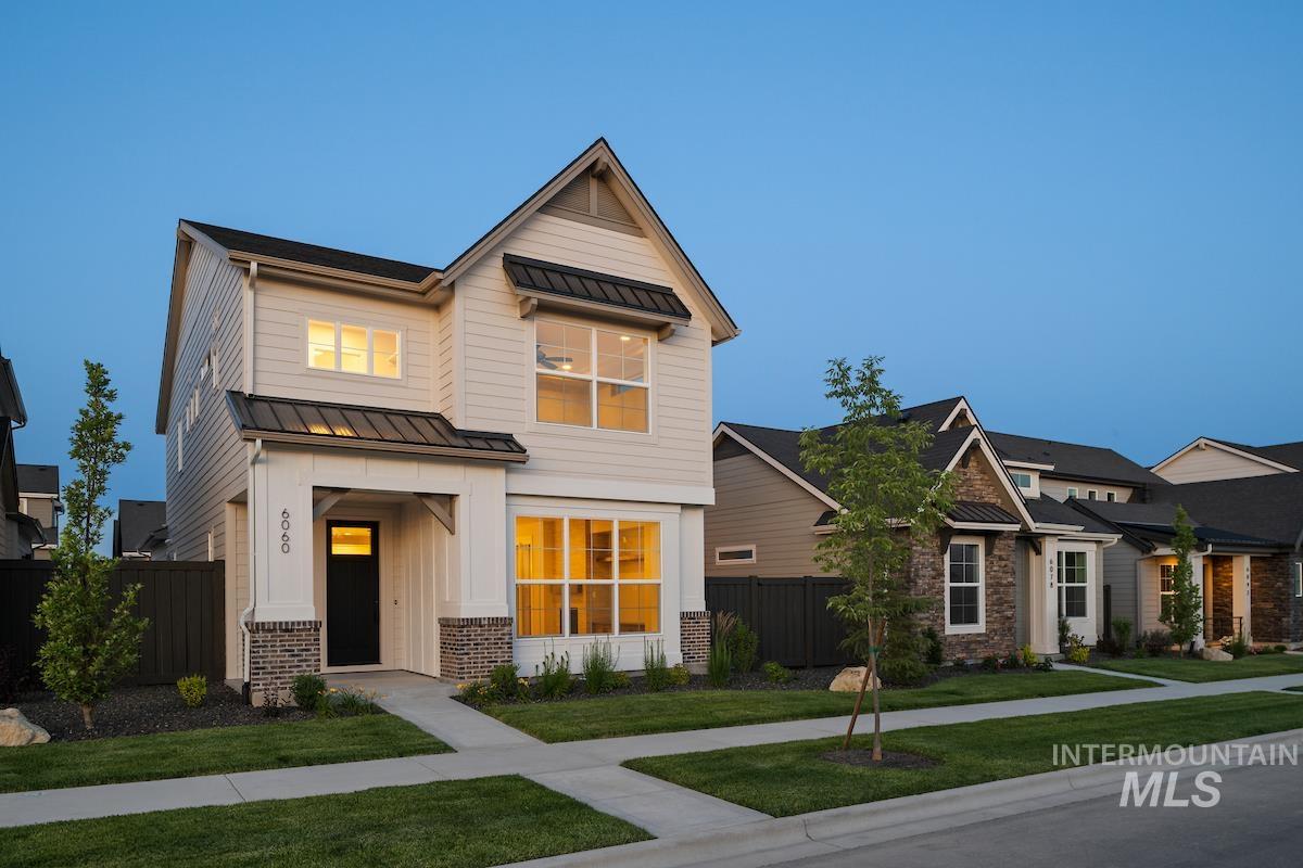 6060 S Hope Ave Property Photo 1