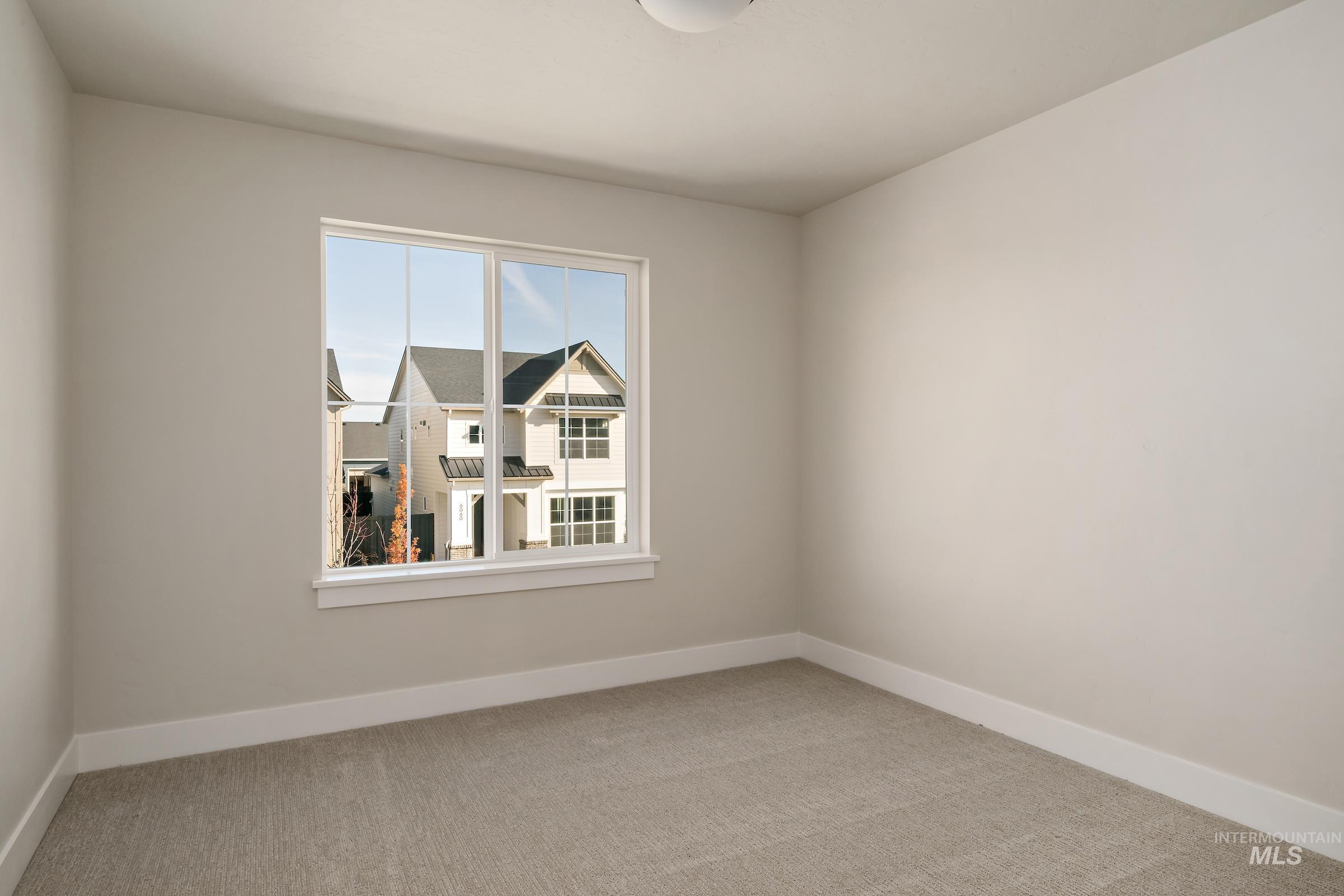 6037 S Hope Ave Property Photo 25