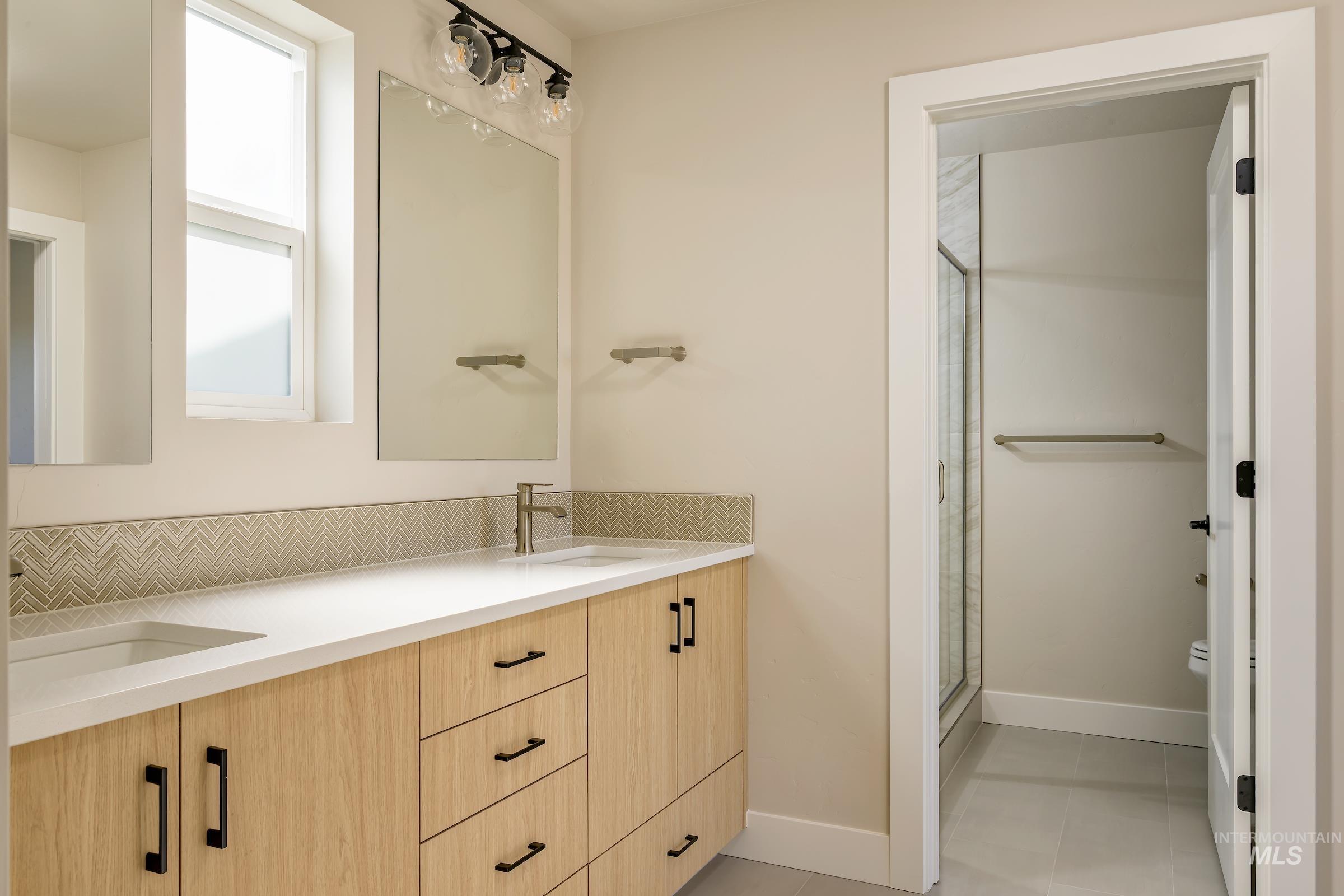 6046 S Hope Ave Property Photo 37