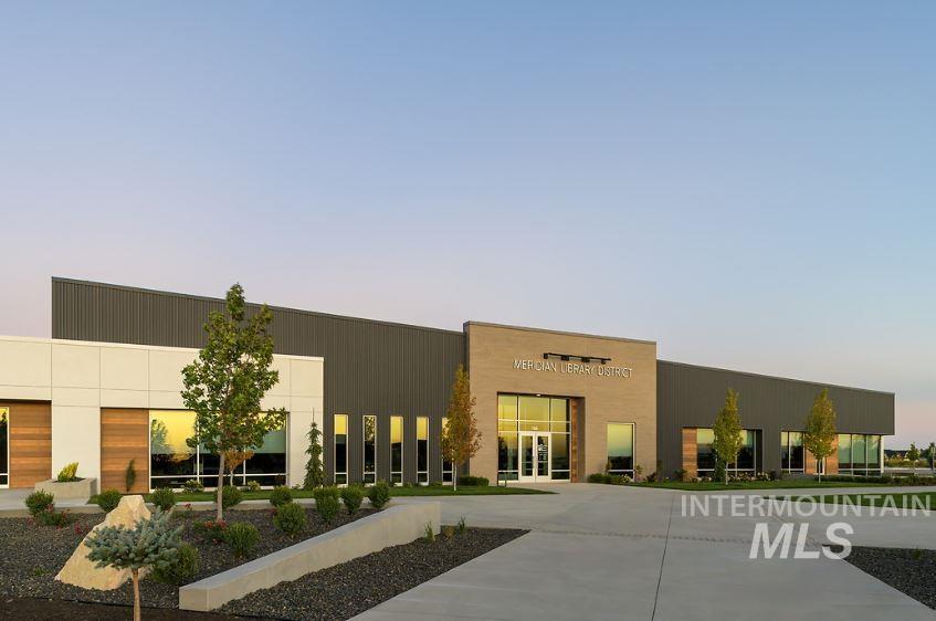 6085 S Hope Ave Property Photo 27