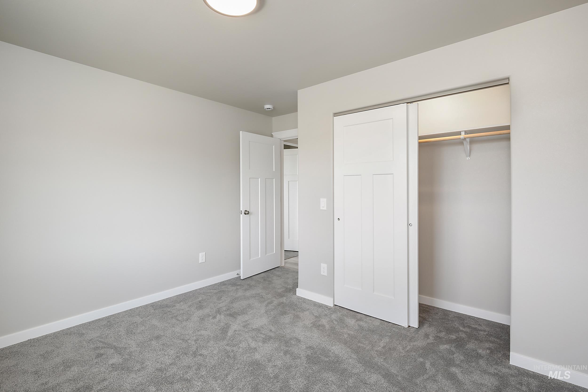 1736 Golden Hills Dr Property Photo 29