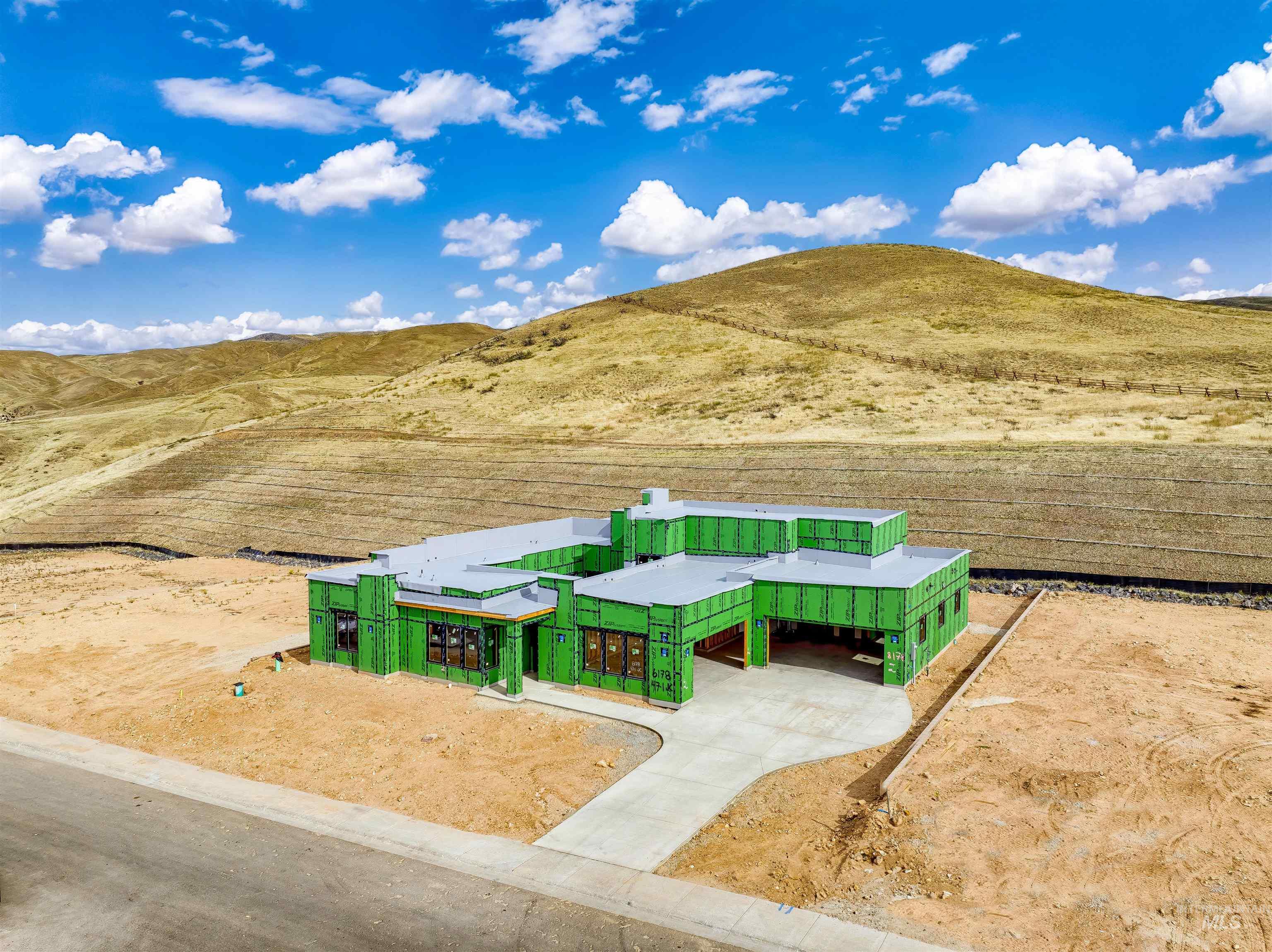 6178 E Prominence Dr. Property Photo 3