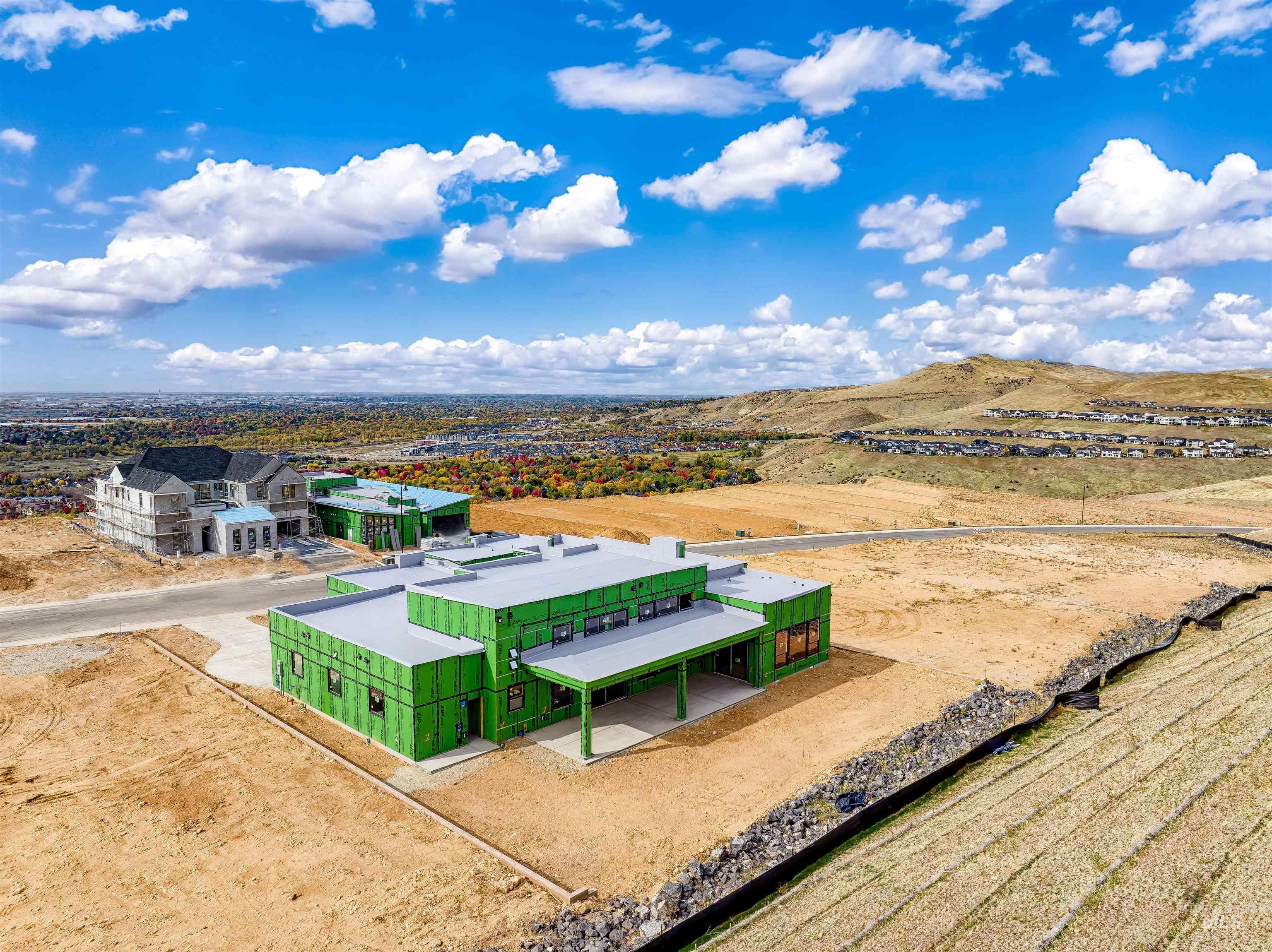 6178 E Prominence Dr. Property Photo 4