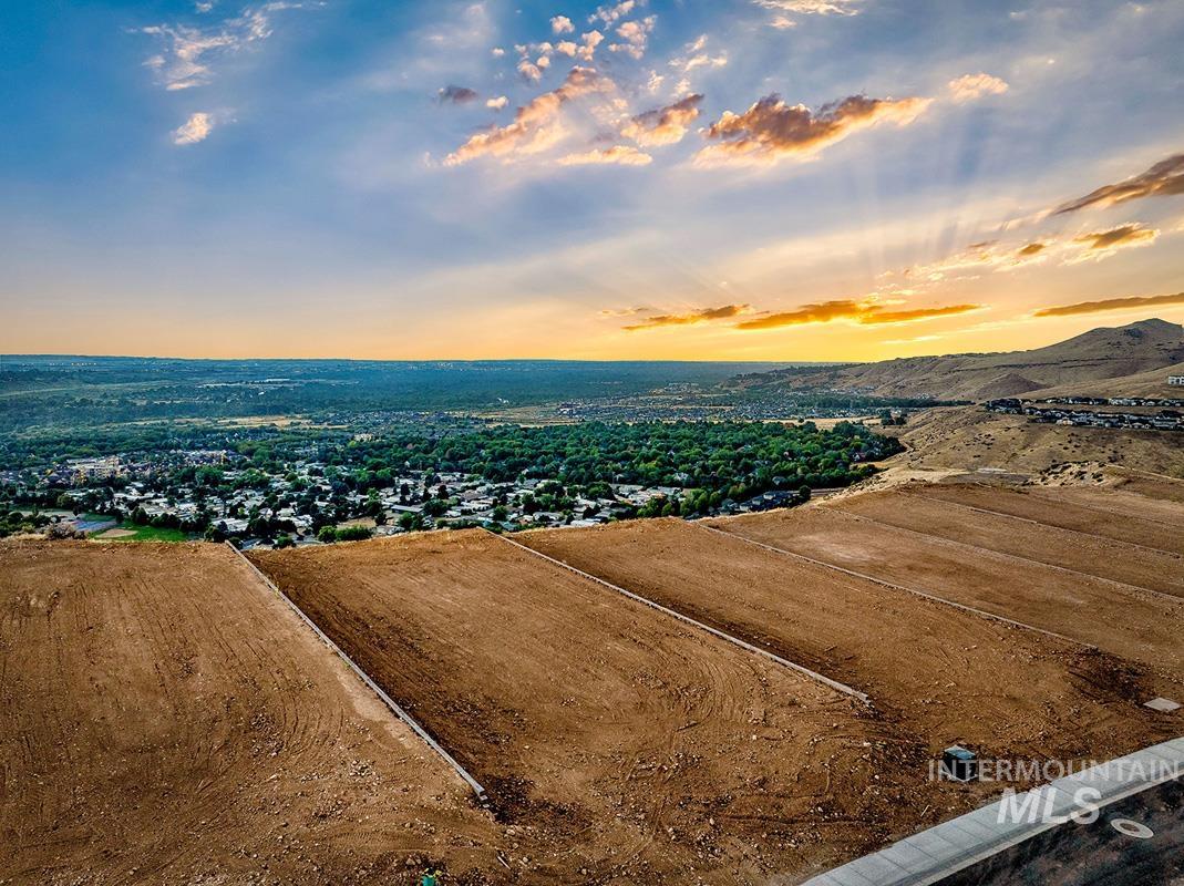 6178 E Prominence Dr. Property Photo 8