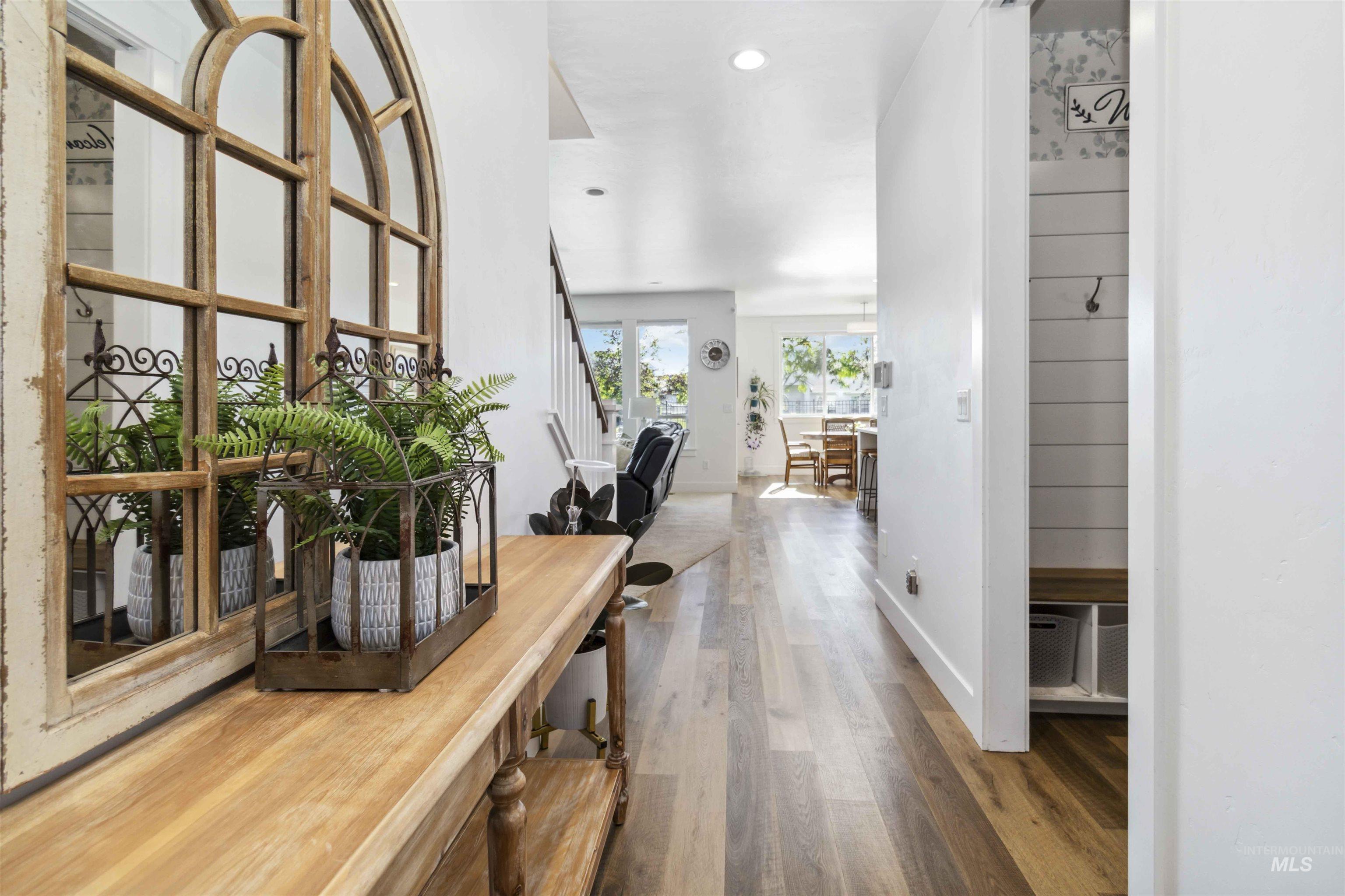 5916 S Wayland Way Property Photo 16