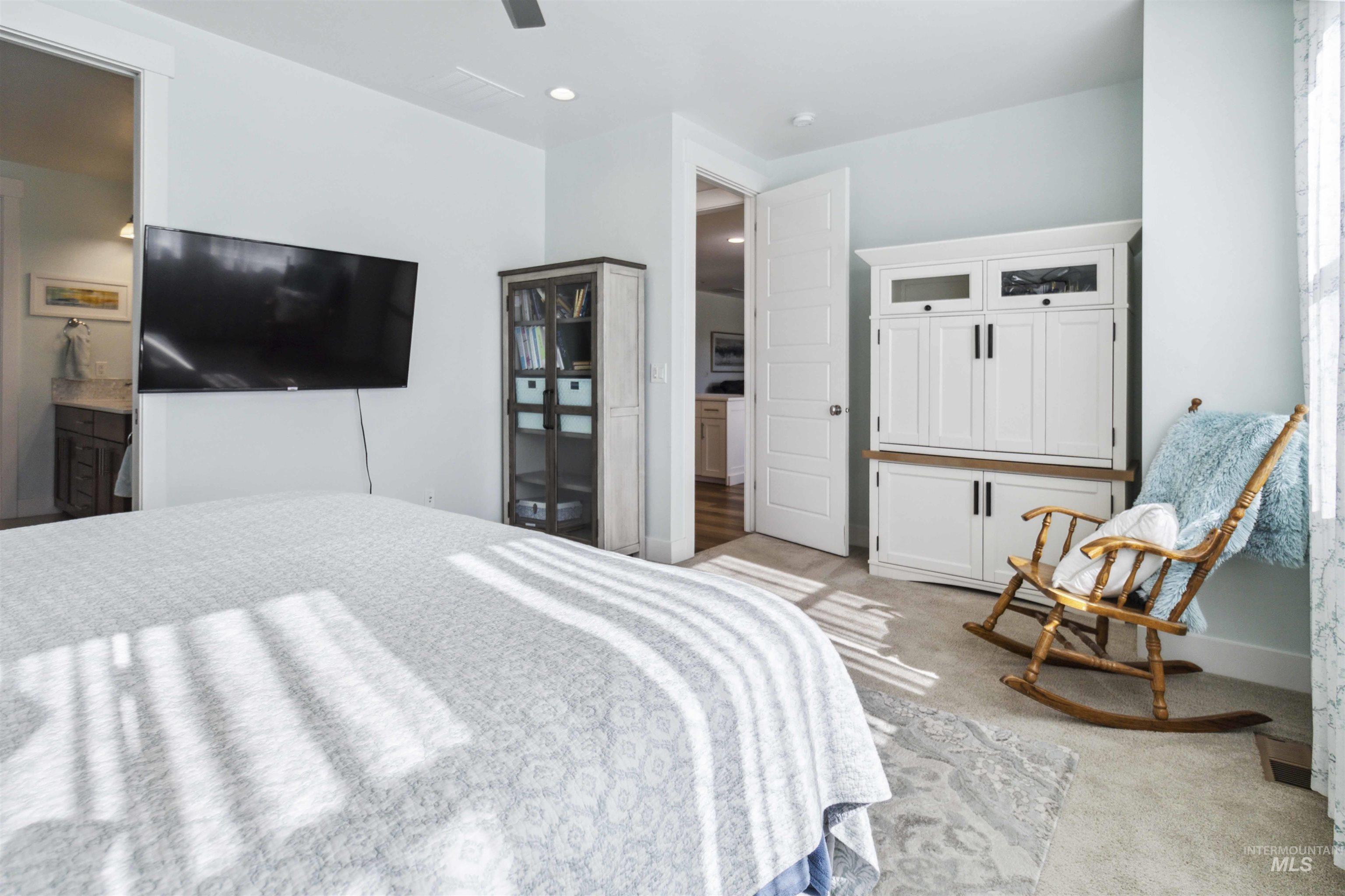 5916 S Wayland Way Property Photo 33