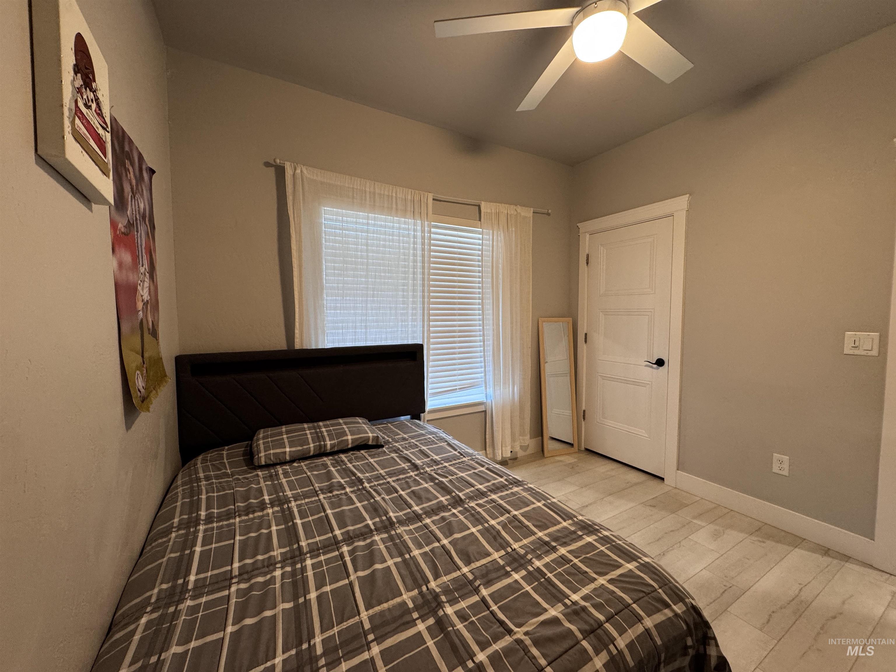 813 Owl Court Property Photo 22