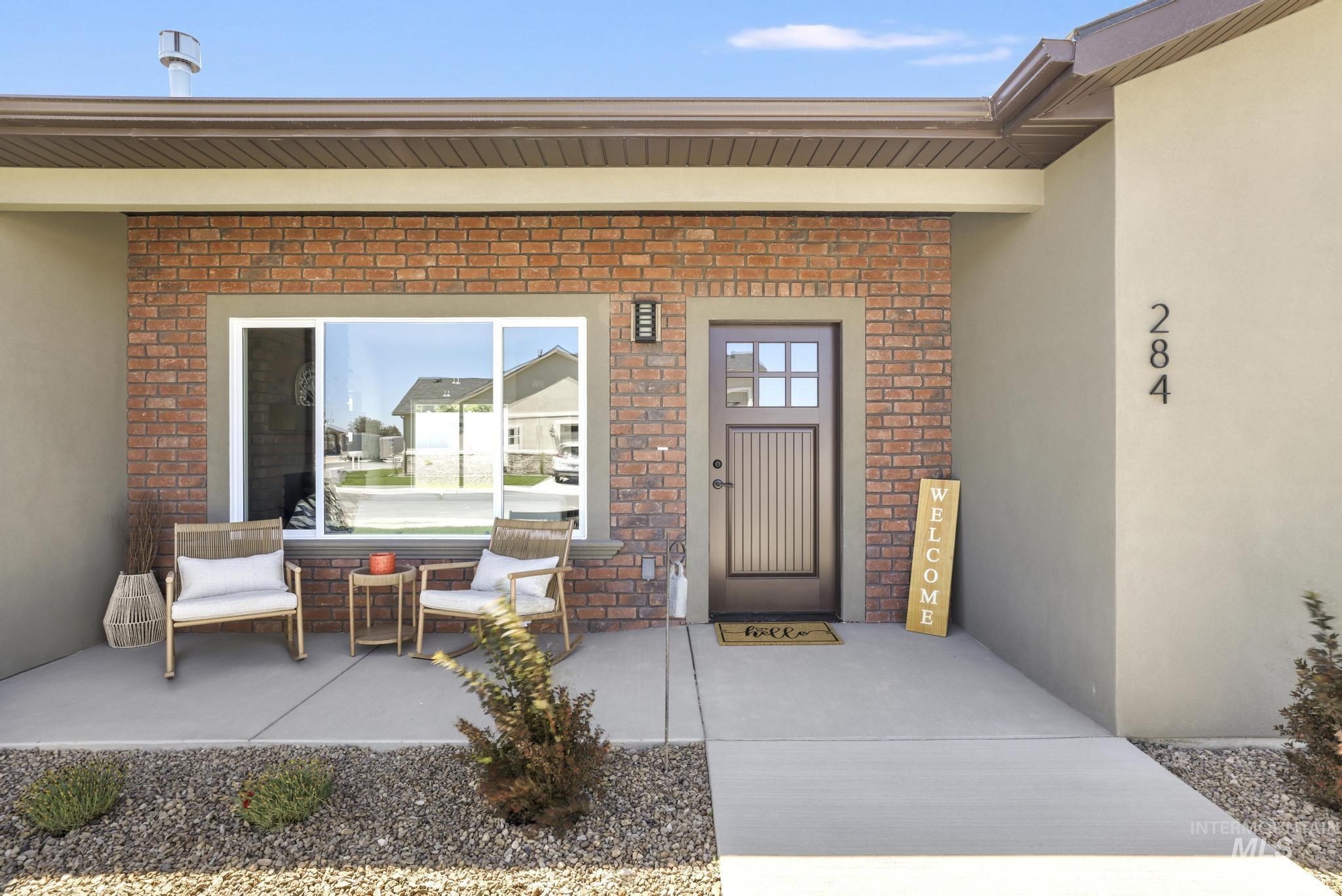284 Sandi Road Property Photo 2