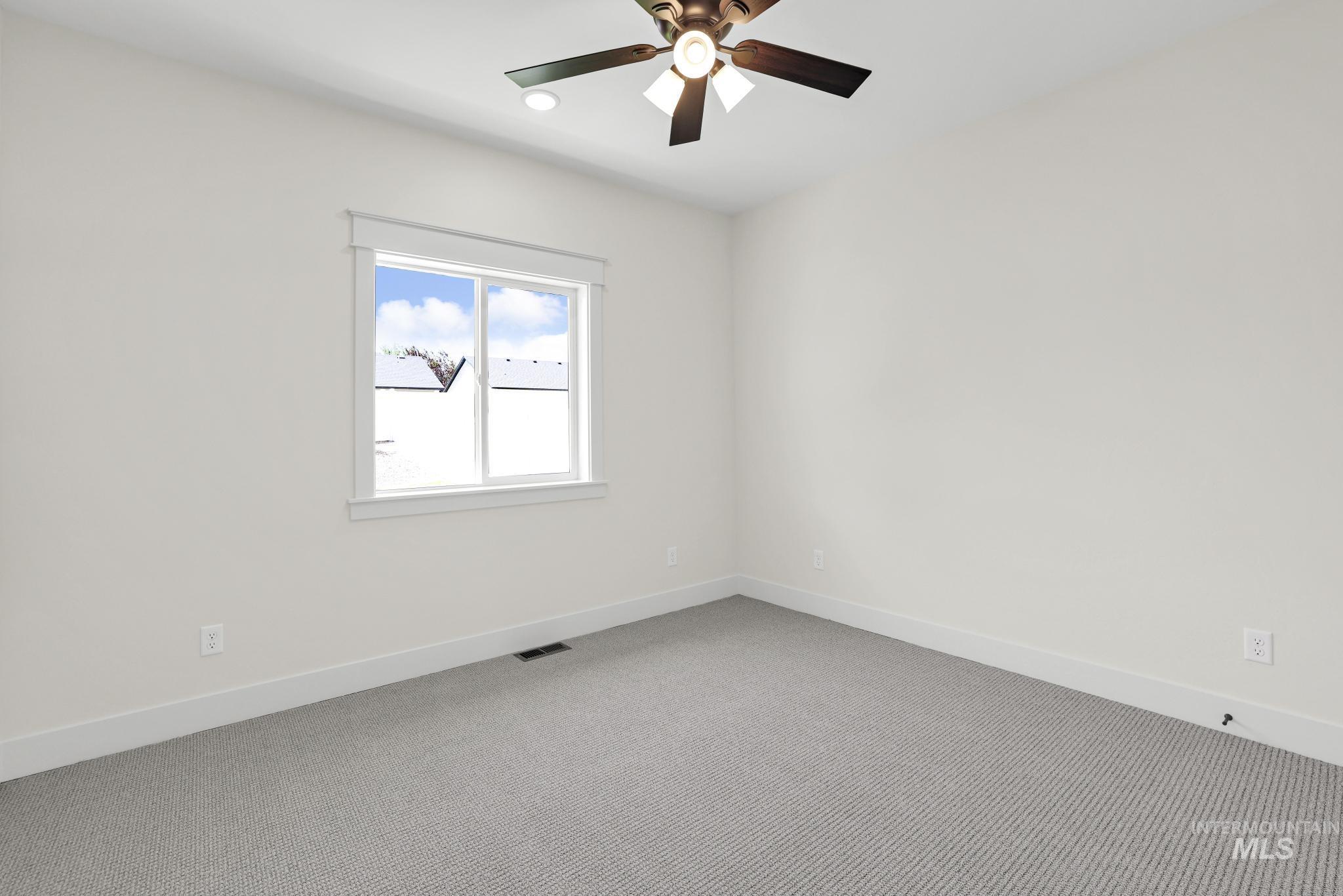 284 Sandi Road Property Photo 22