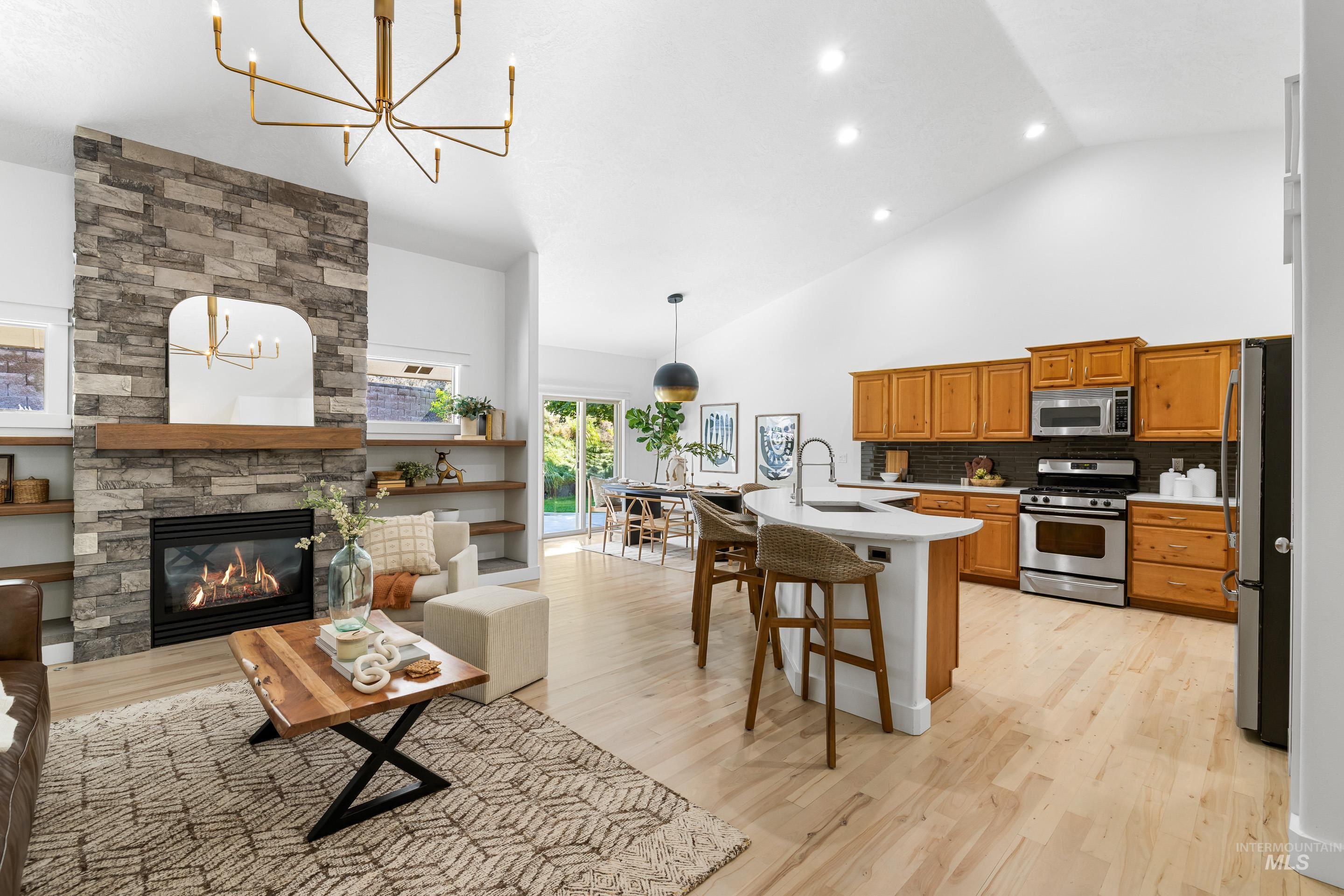 4846 N Arrow Villa Way Property Photo 9