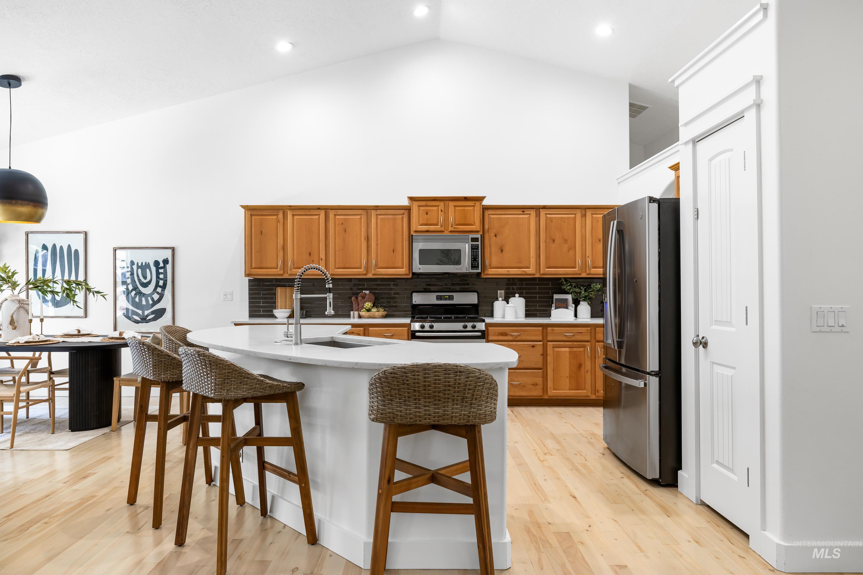 4846 N Arrow Villa Way Property Photo 10