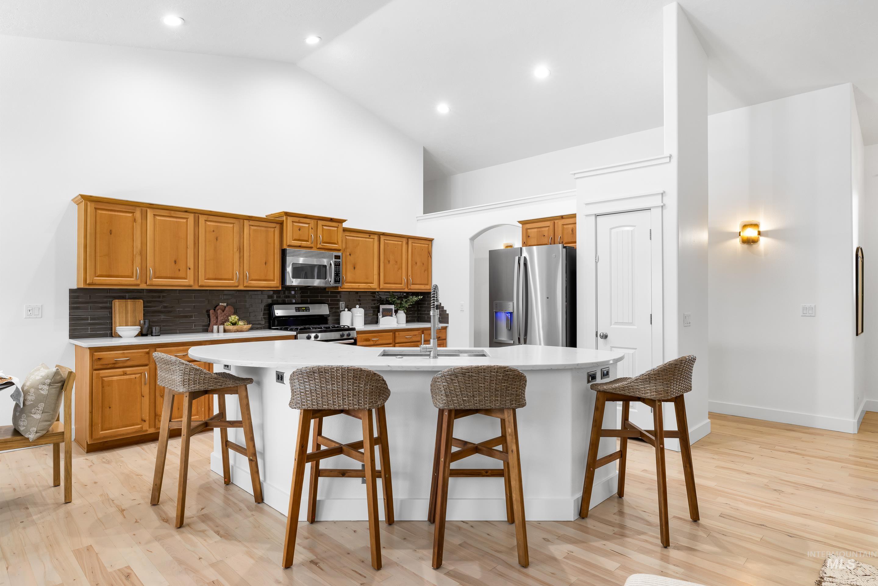 4846 N Arrow Villa Way Property Photo 12