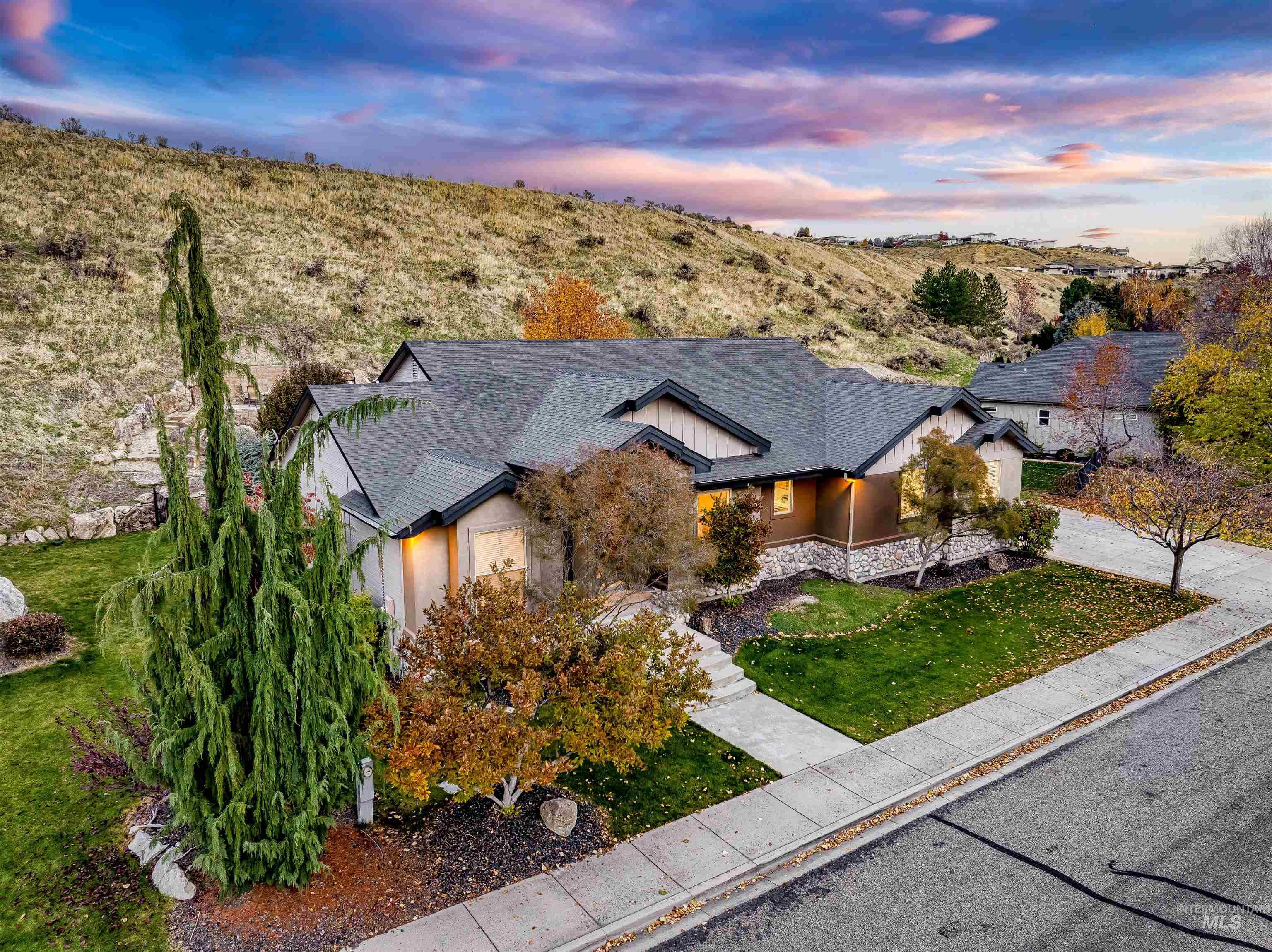 4846 N Arrow Villa Way Property Photo 46