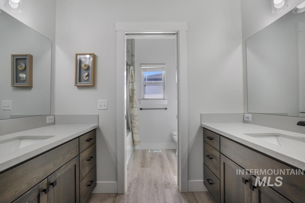 729 Satia Ln. Property Photo 14