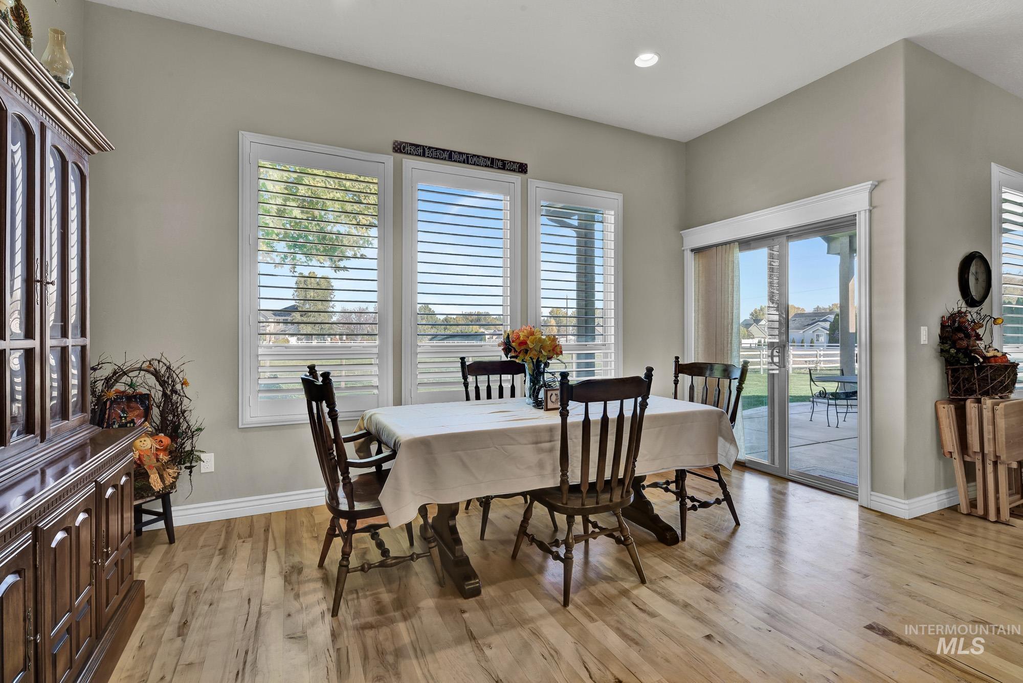 12220 Apple Rose Way Property Photo 18