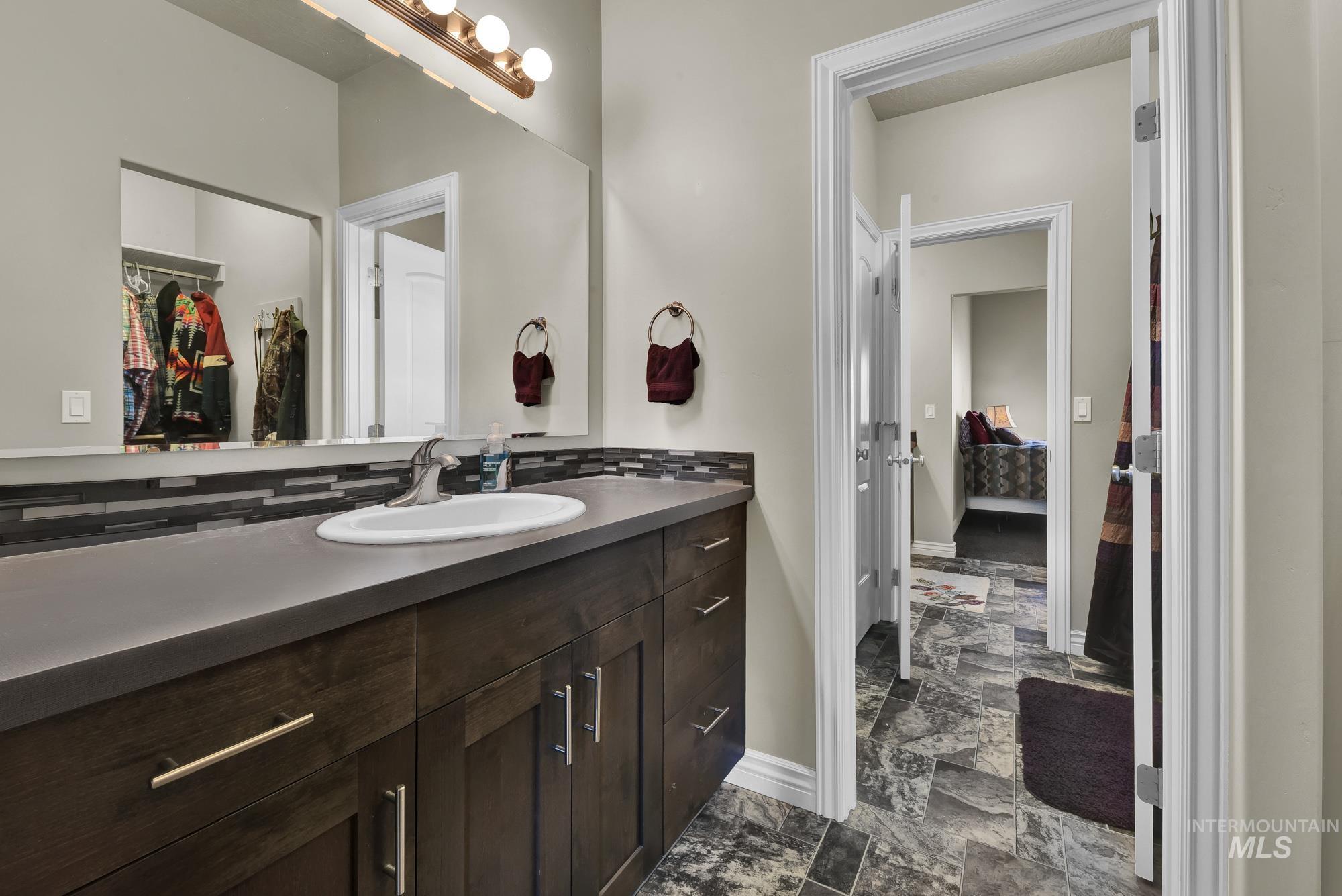 12220 Apple Rose Way Property Photo 32