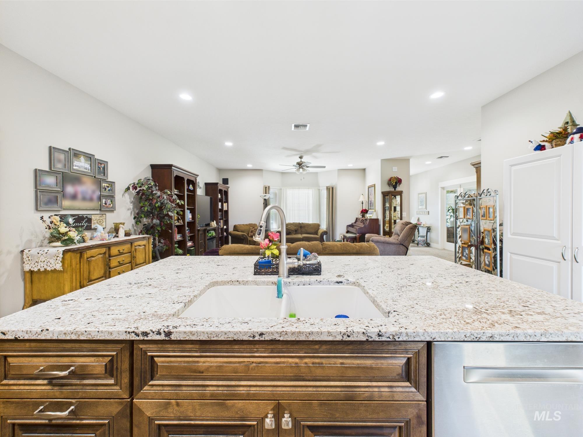 7866 Open Sky Rd Property Photo 11