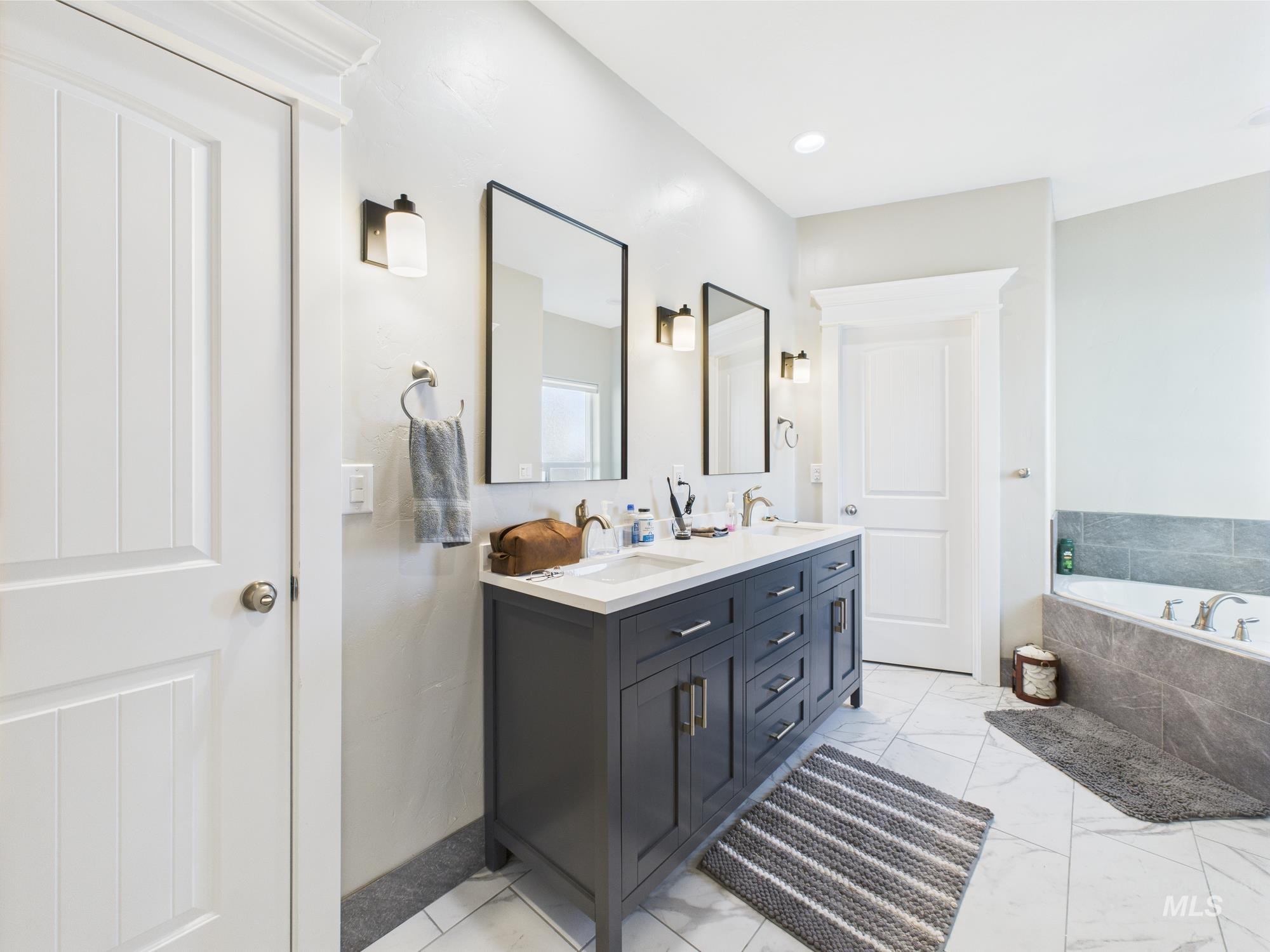 7866 Open Sky Rd Property Photo 17