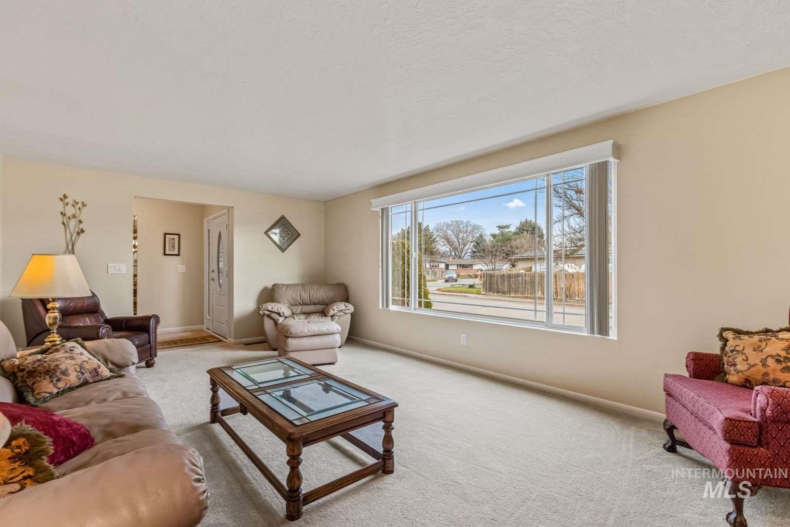 8720 W Cornwall Dr Property Photo 6