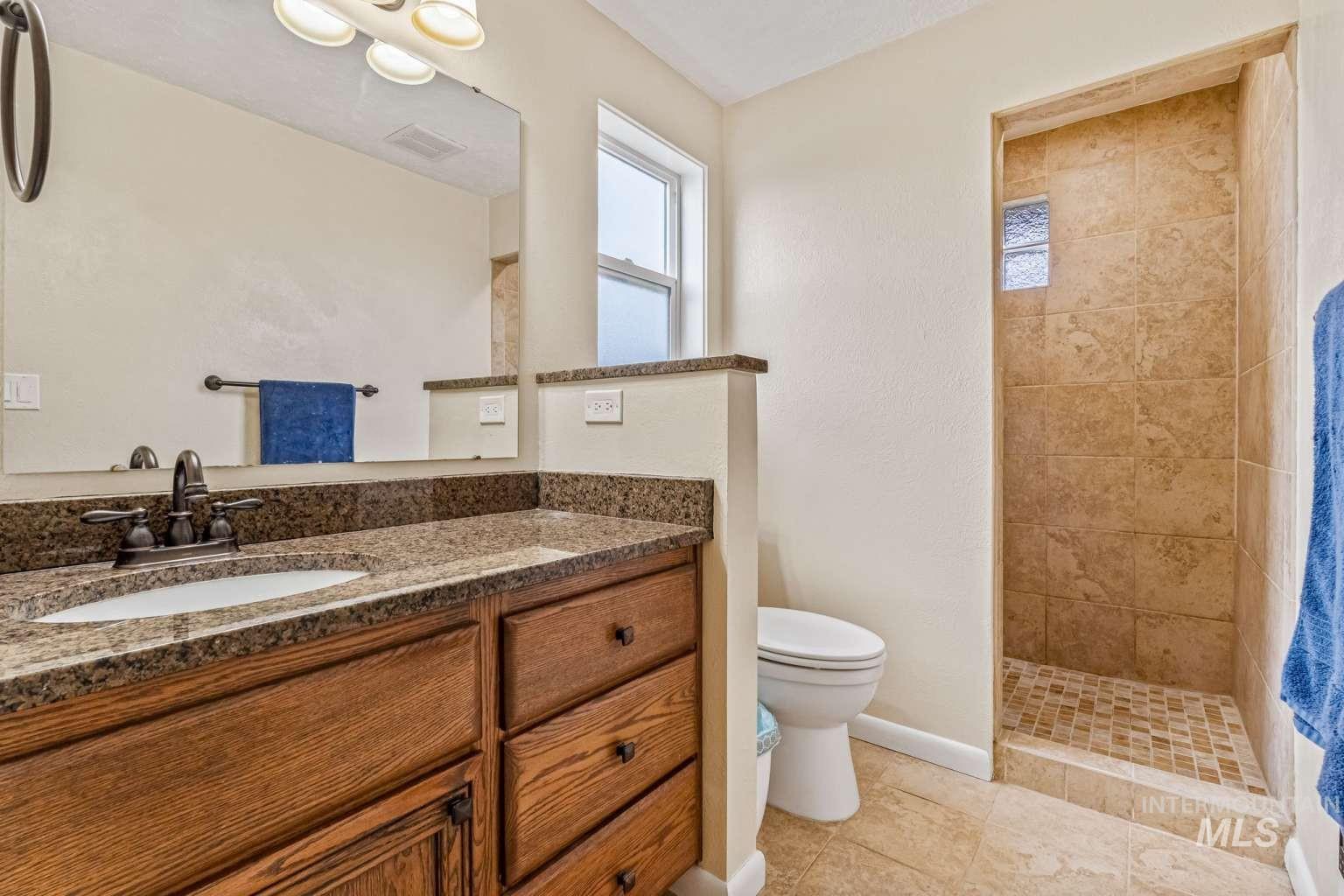 8720 W Cornwall Dr Property Photo 12