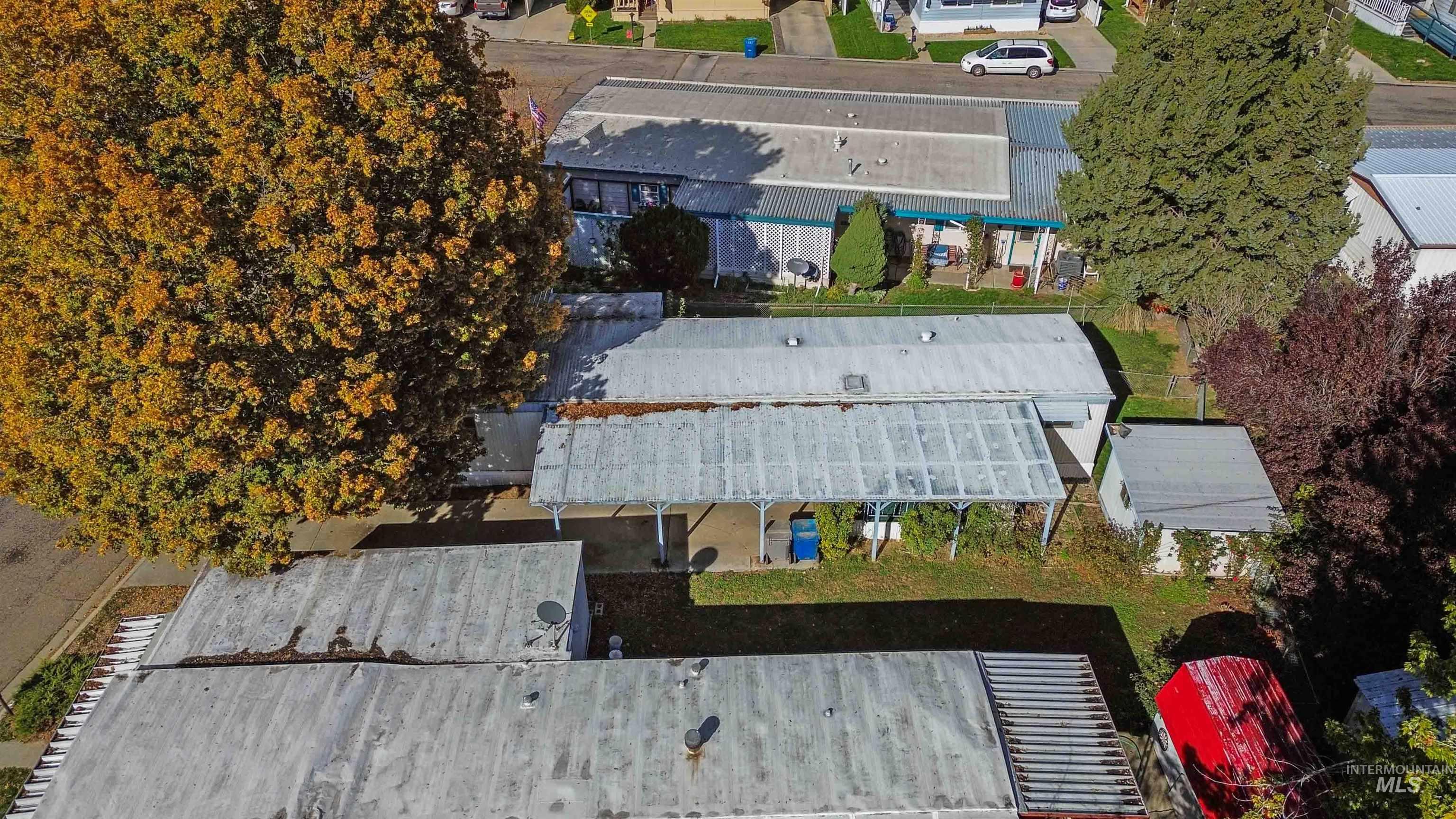 376 Bonanza St Property Photo 37