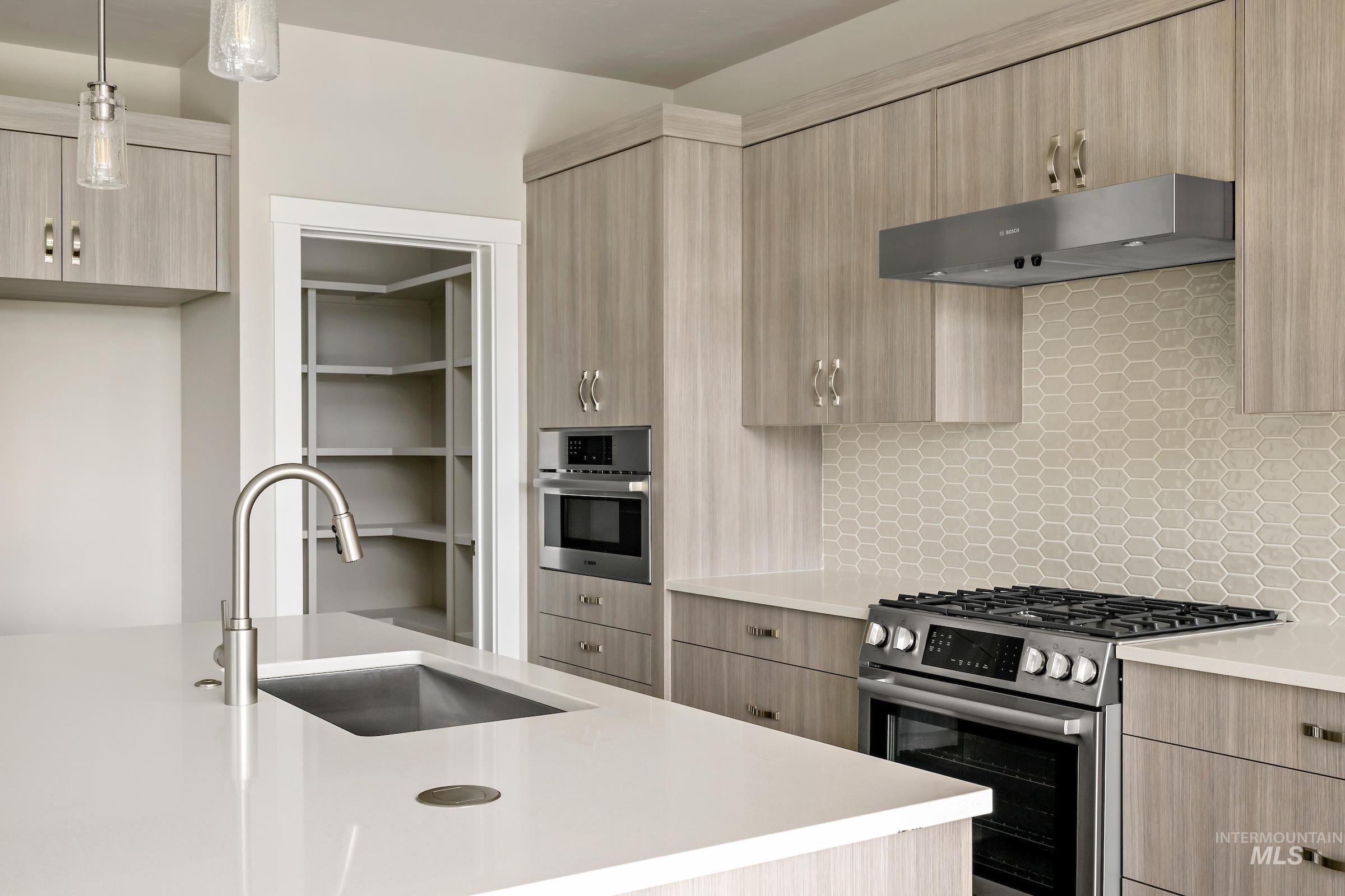 10395 Stony Oak Street Property Photo 4