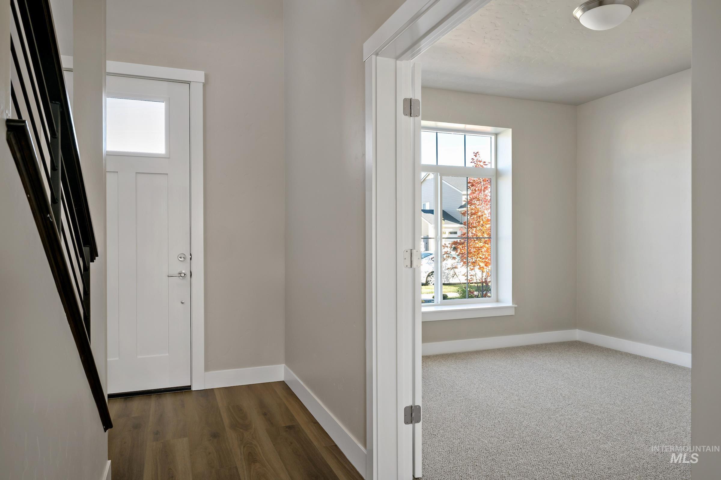 10395 Stony Oak Street Property Photo 5