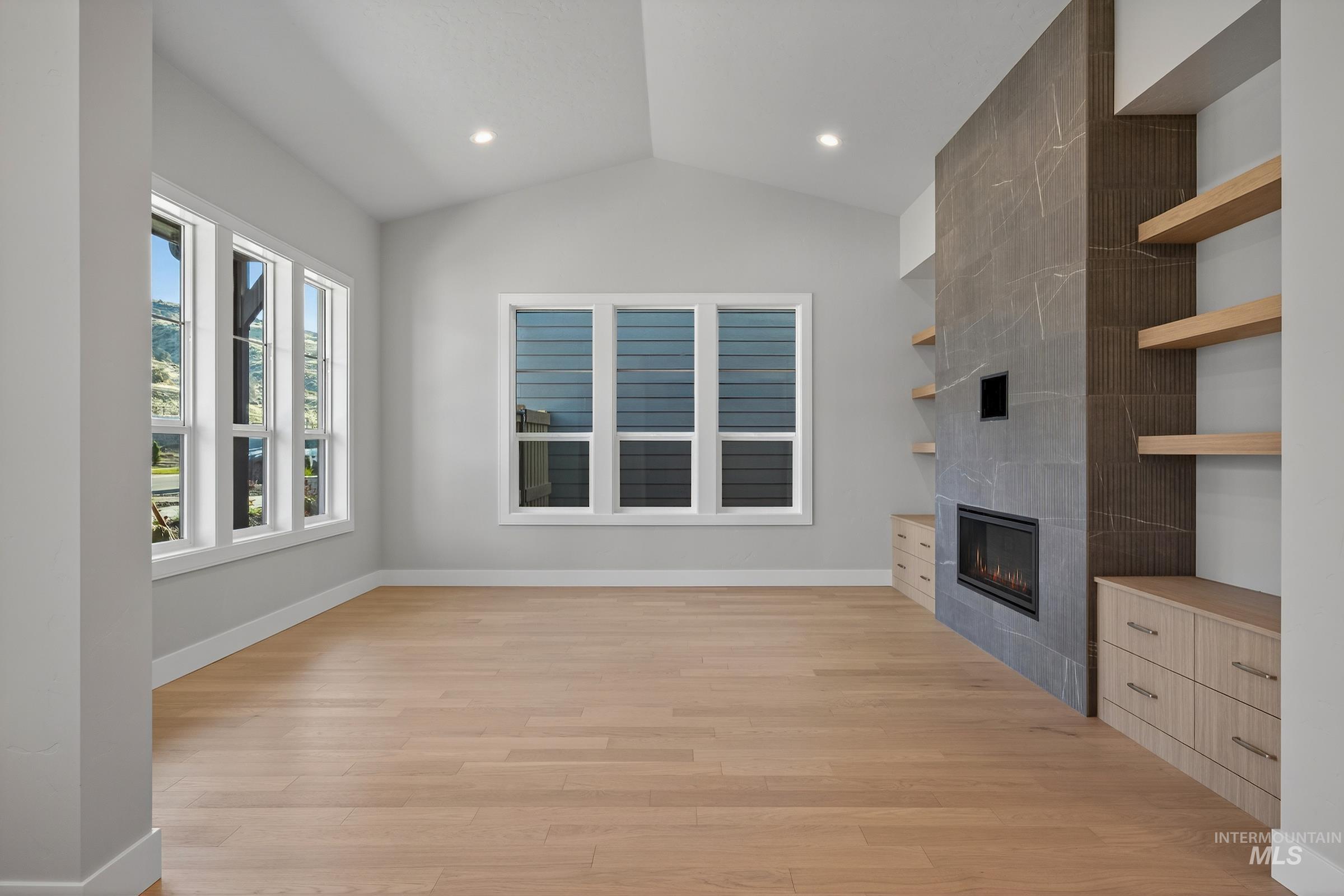 11717 N Rabbitbrush Way Property Photo 4