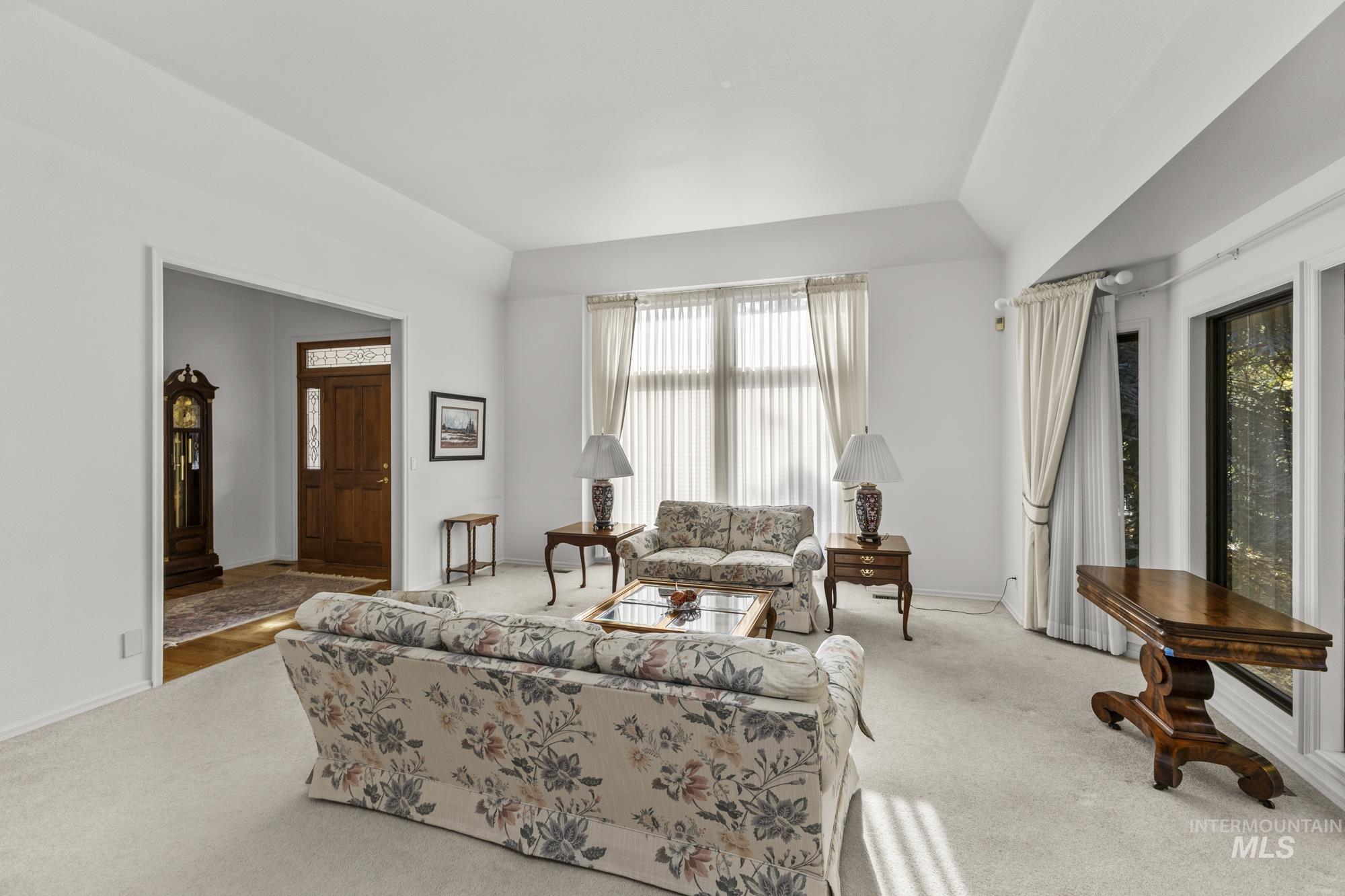 8550 W. Brookview Drive Property Photo 8