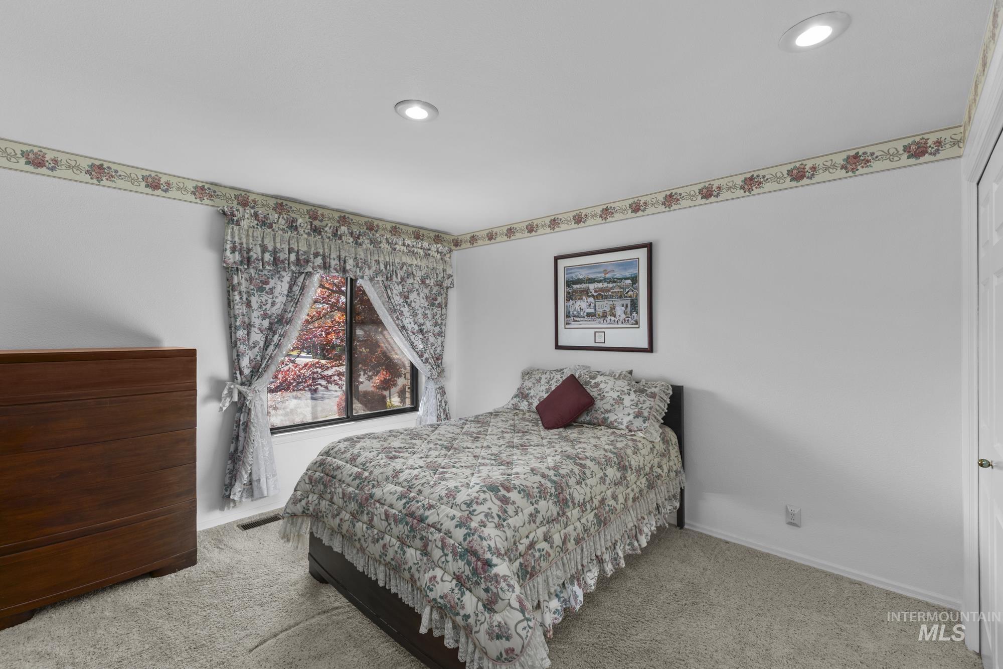 8550 W. Brookview Drive Property Photo 31