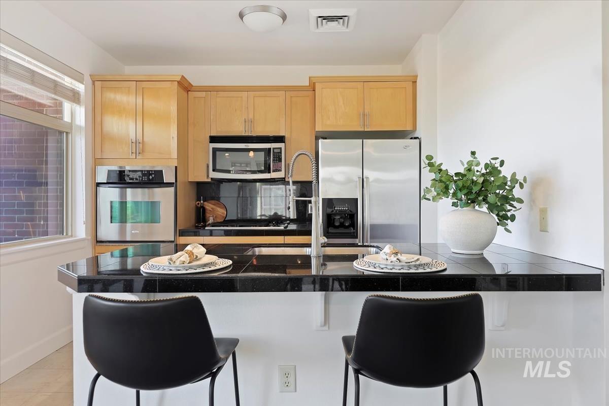 406 S 13th St Property Photo 6