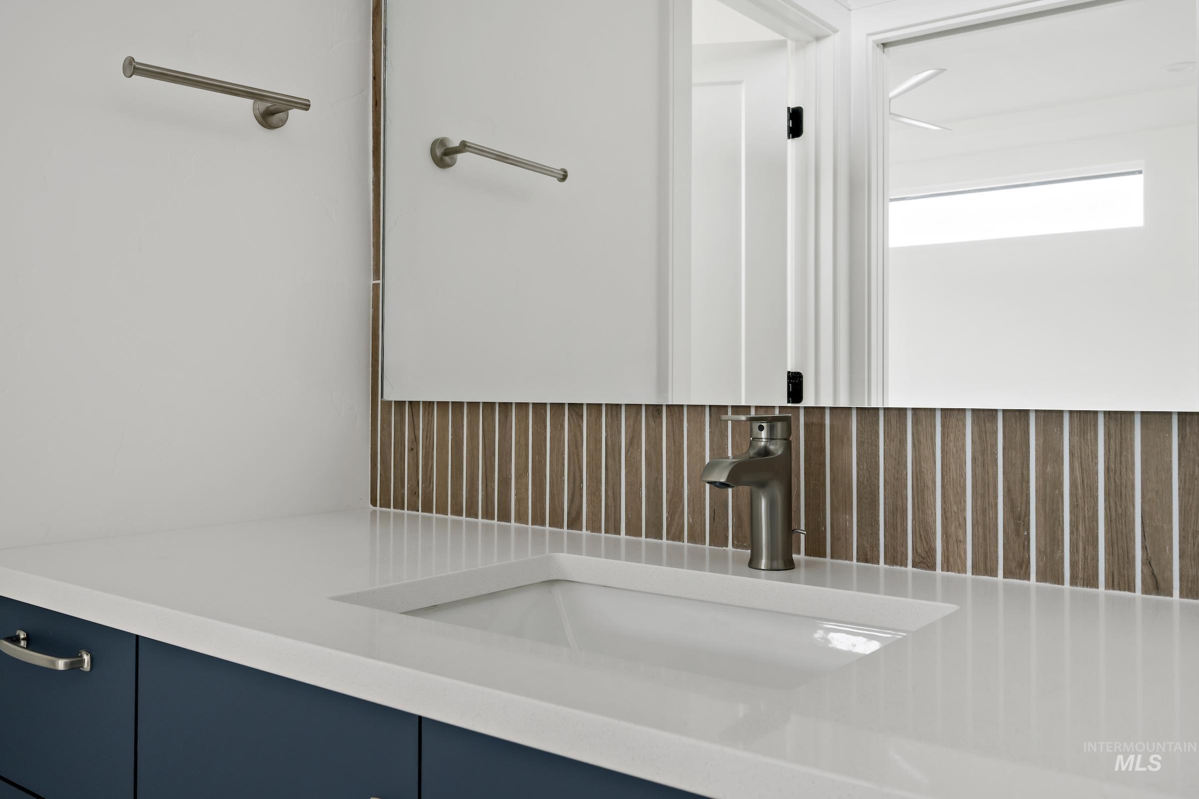 11725 N Rabbitbrush Way Property Photo 25