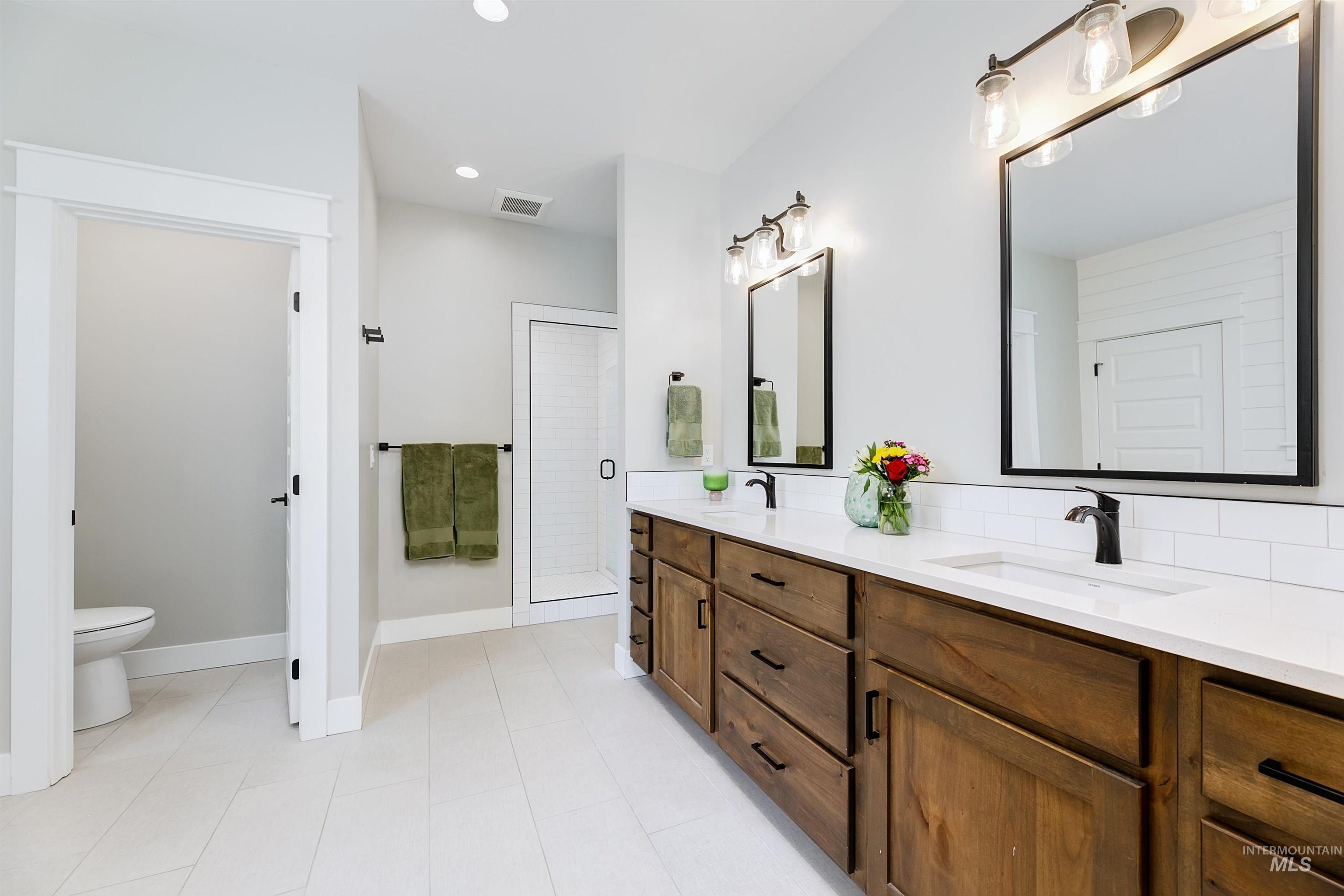 5463 N Exeter Way Property Photo 15