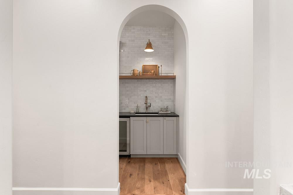 7207 N Pinseeker Pl Property Photo 11