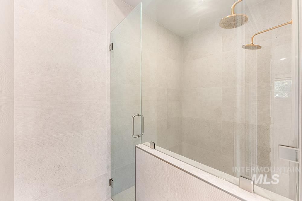 7207 N Pinseeker Pl Property Photo 17