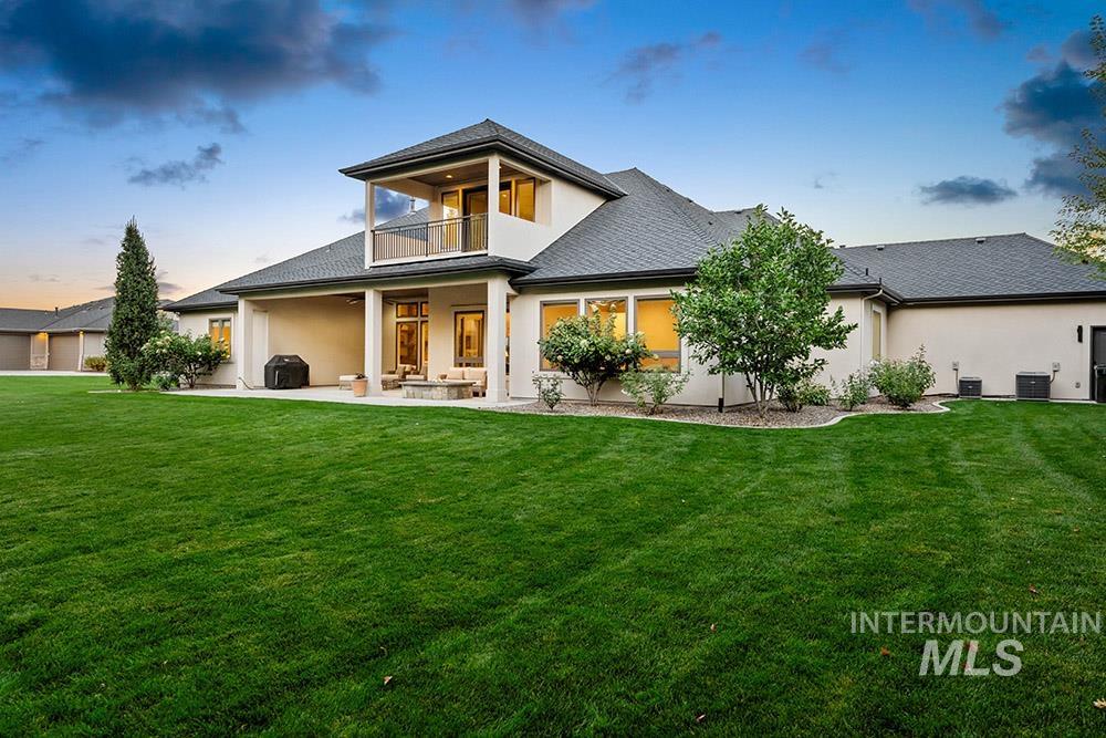 7207 N Pinseeker Pl Property Photo 38