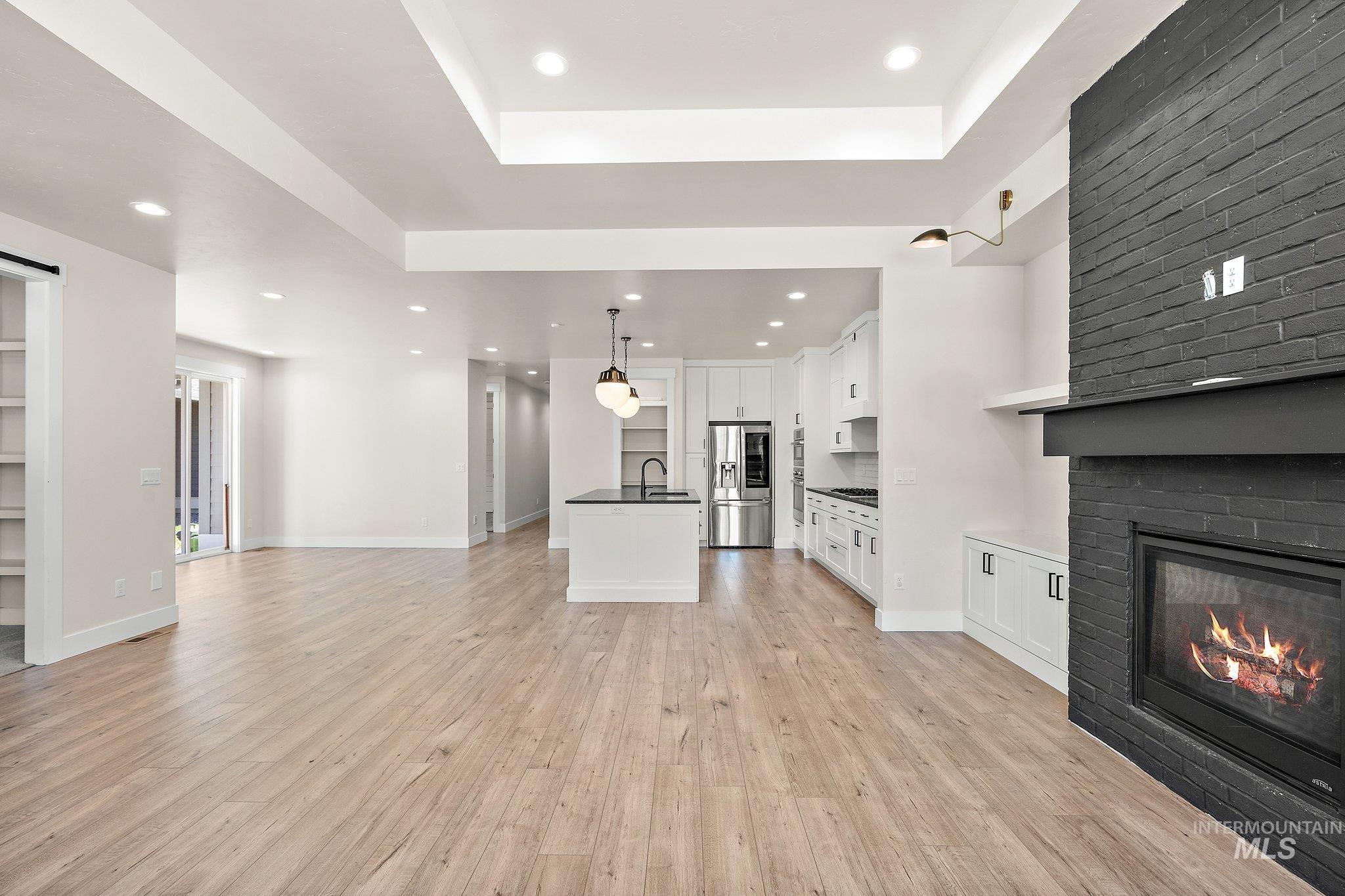 3421 W Hidden Springs Dr Property Photo 3