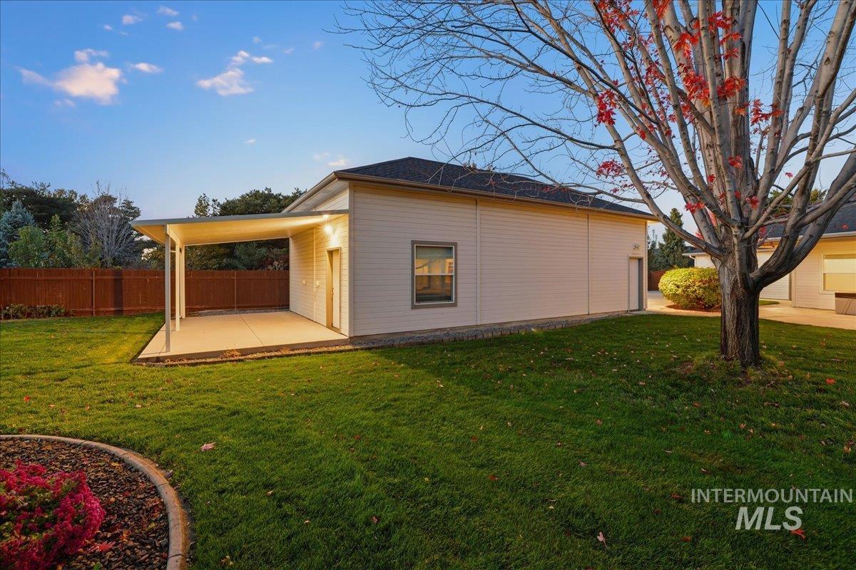 2927 S Goshen Way Property Photo 46