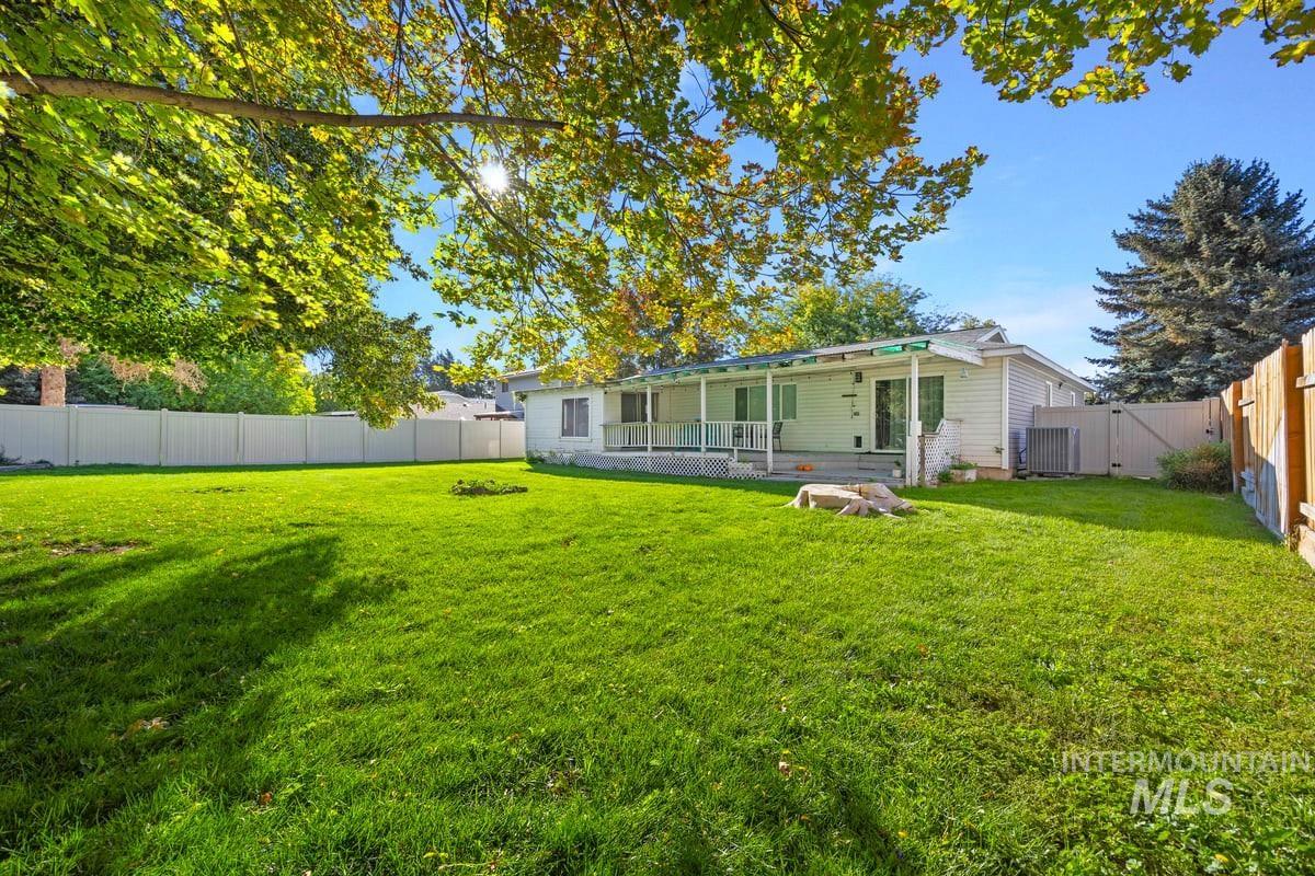 350 Crestview Dr Property Photo 31