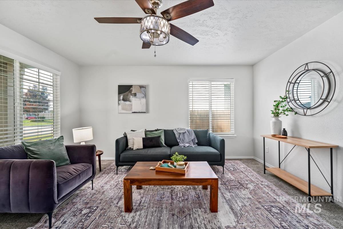 11676 Stockbridge Way Property Photo 4