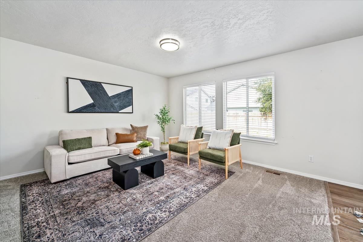 11676 Stockbridge Way Property Photo 6