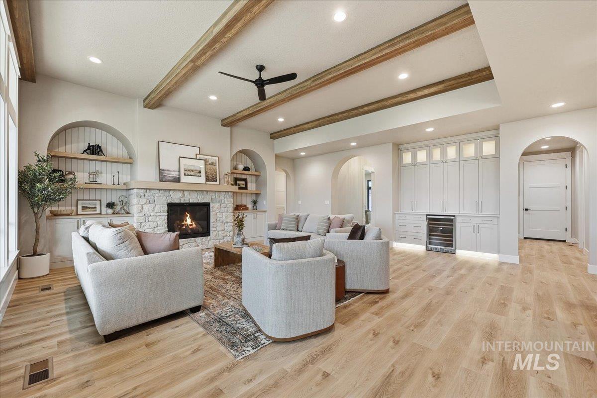 6862 E Chicken Hawk Loop Property Photo 4