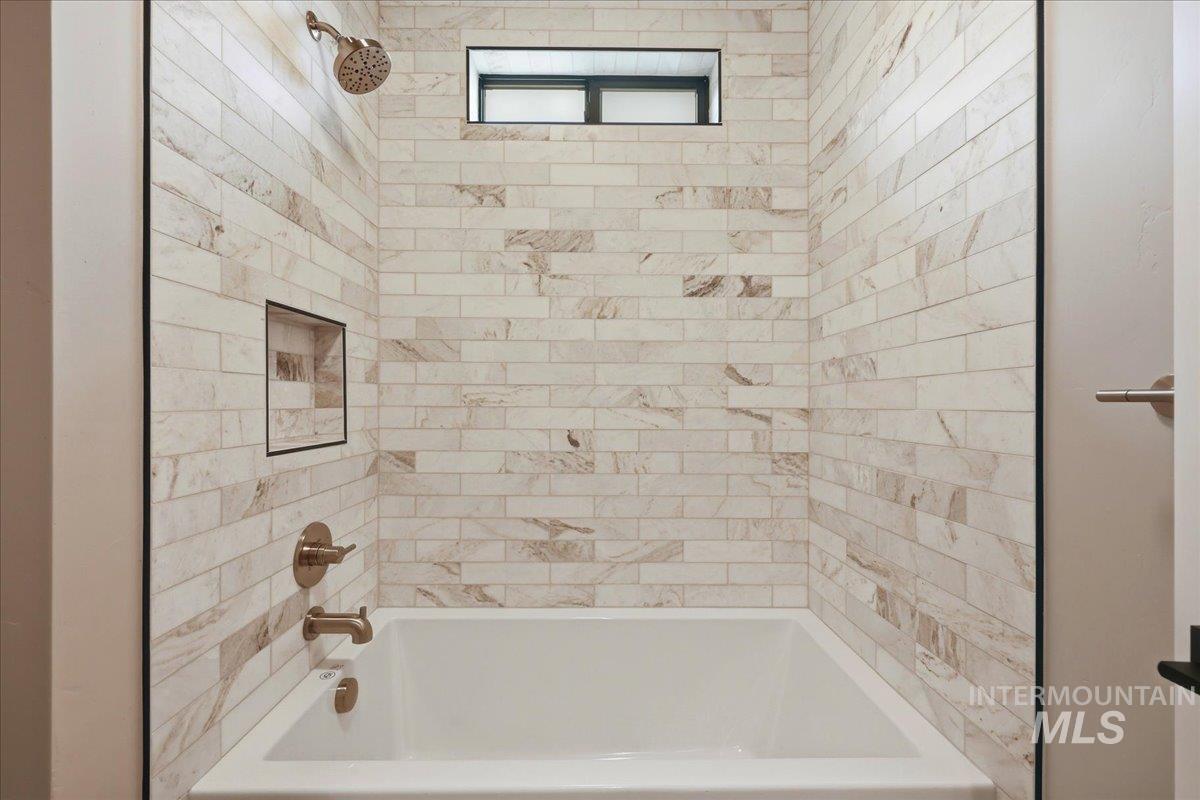 6862 E Chicken Hawk Loop Property Photo 27